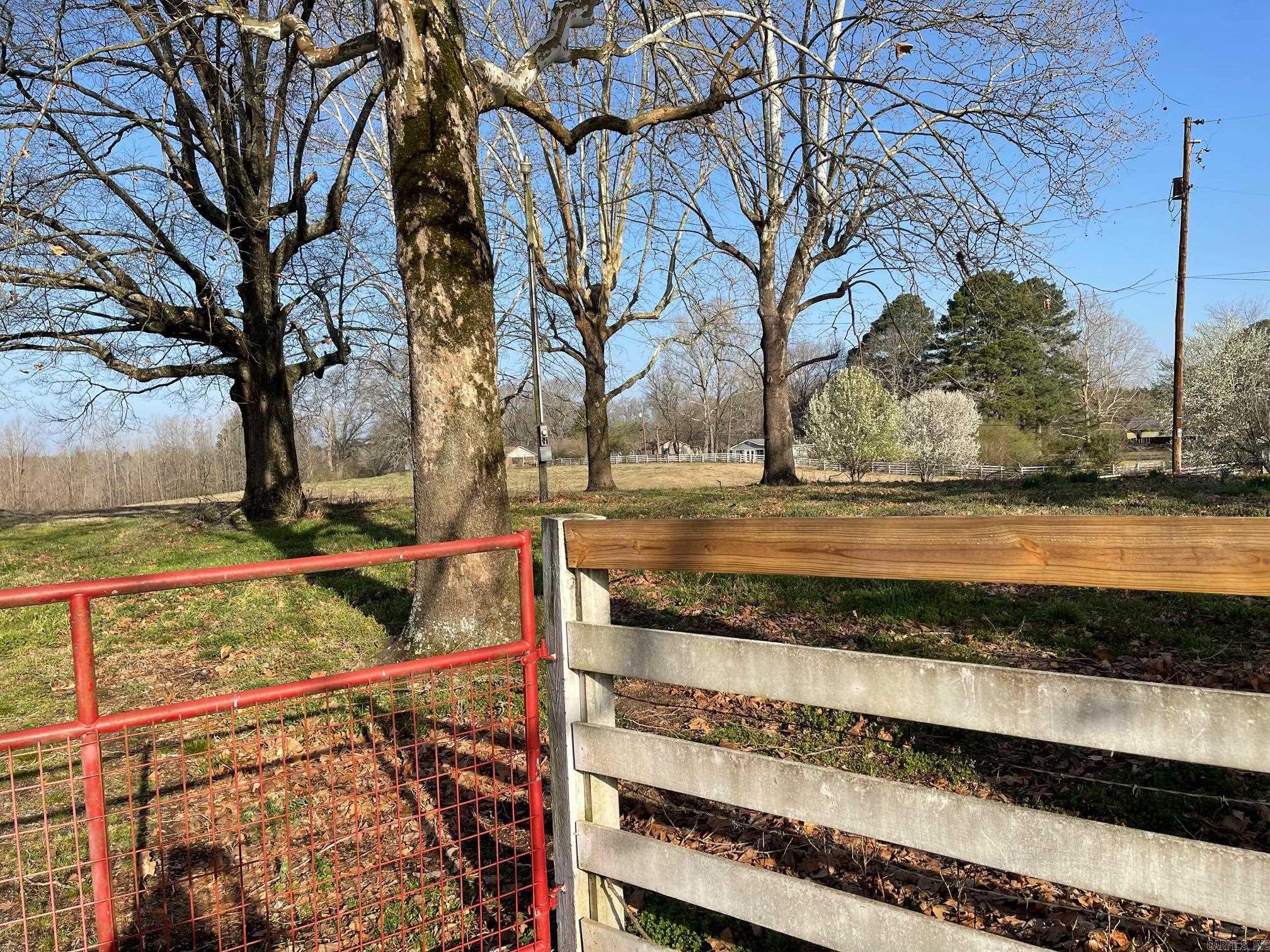 Metes & Bounds - Land