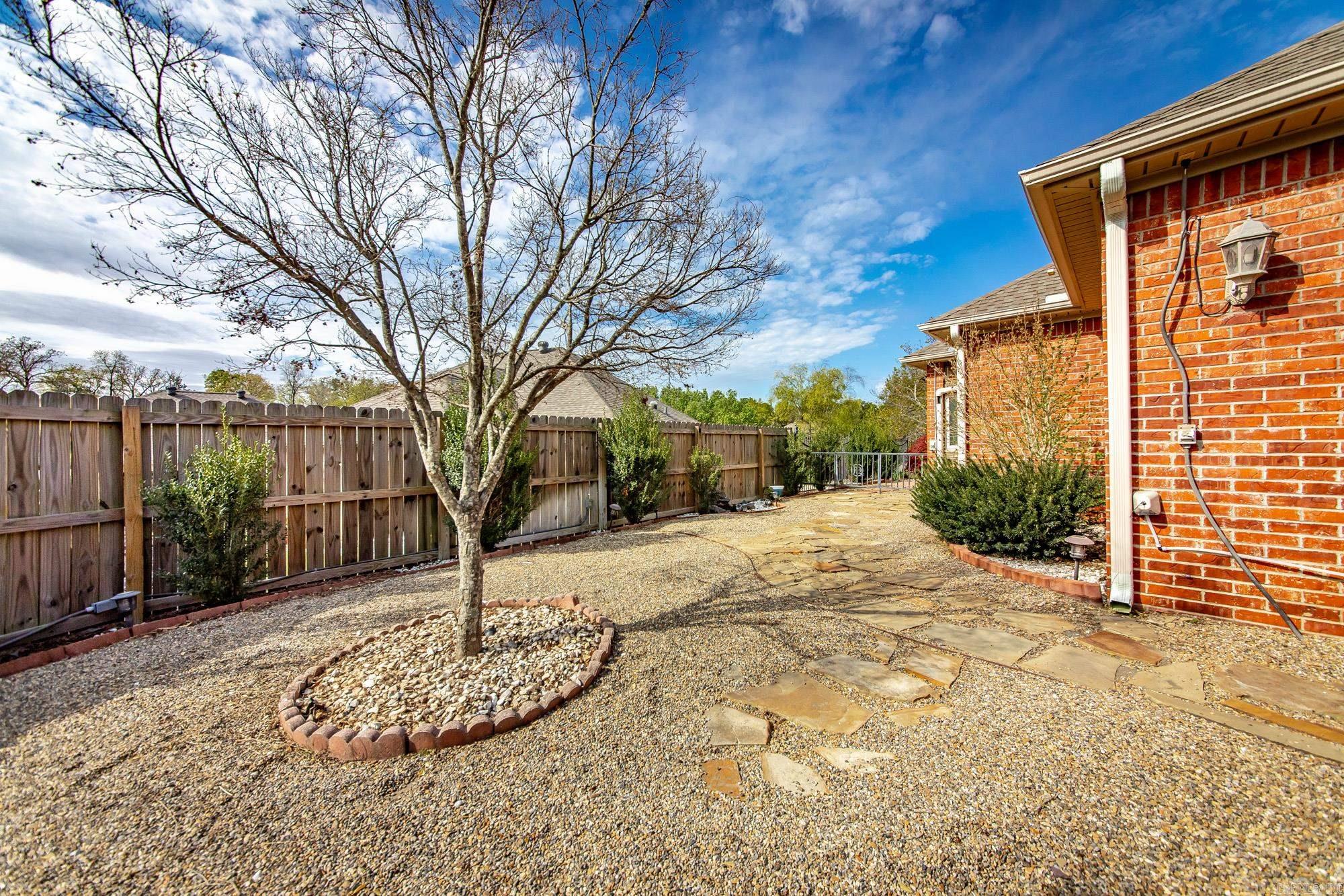 FOREST LAKES GARDEN HOMES - Residential