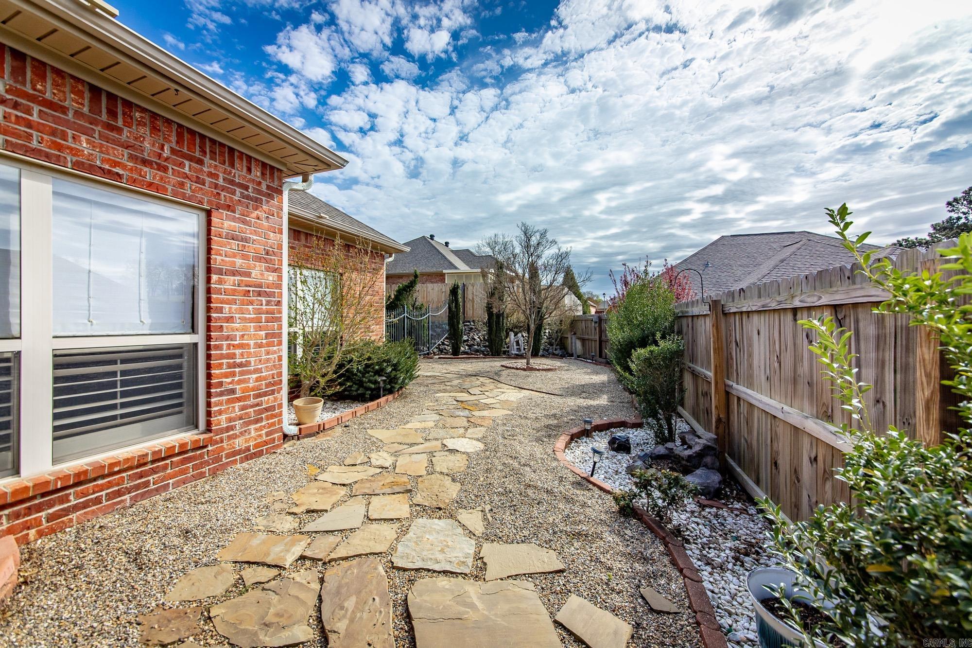 FOREST LAKES GARDEN HOMES - Residential