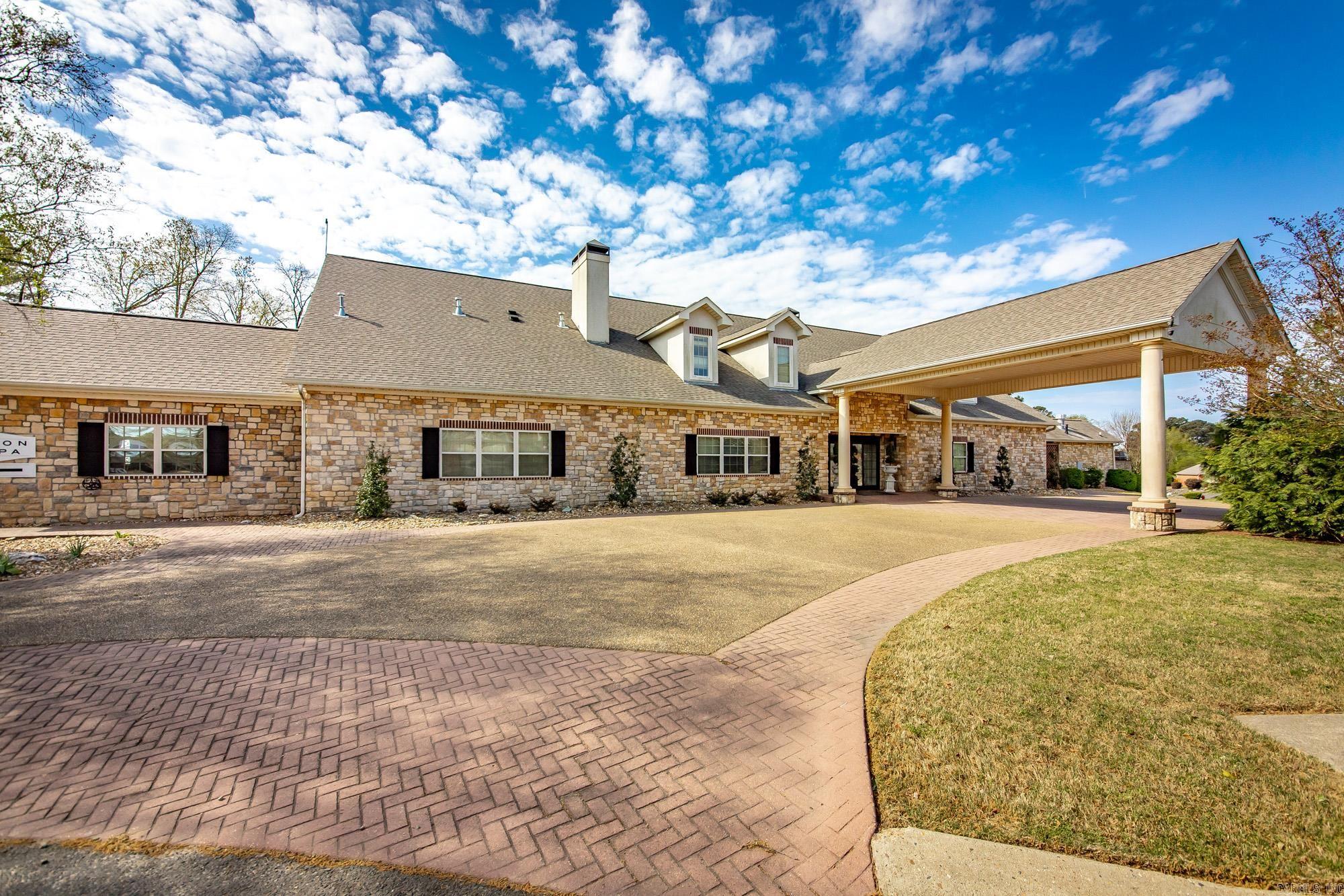 FOREST LAKES GARDEN HOMES - Residential