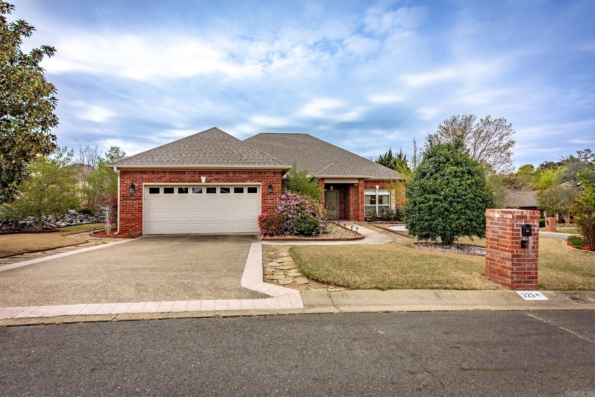 FOREST LAKES GARDEN HOMES - Residential