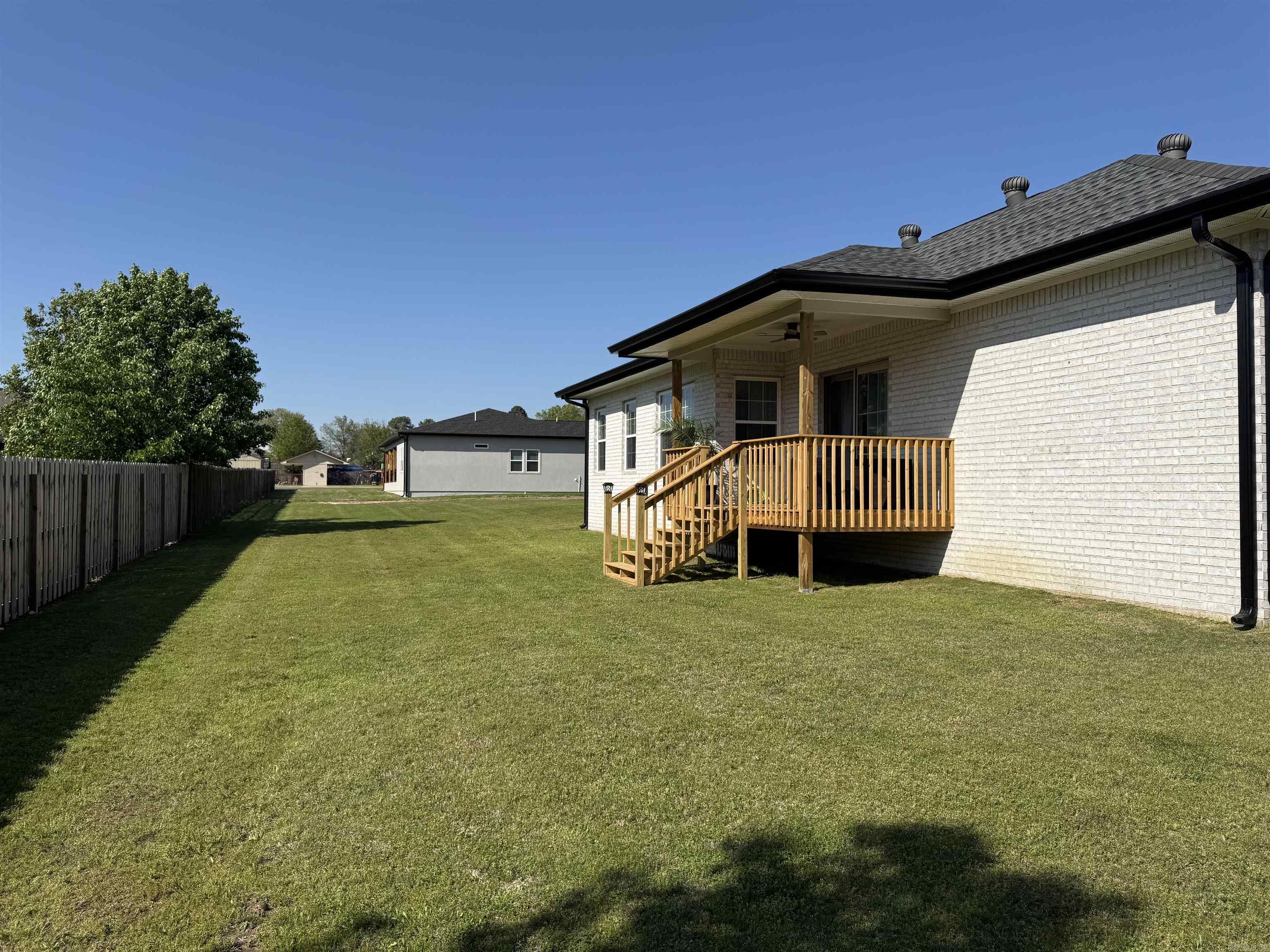 FOX RUN - Residential