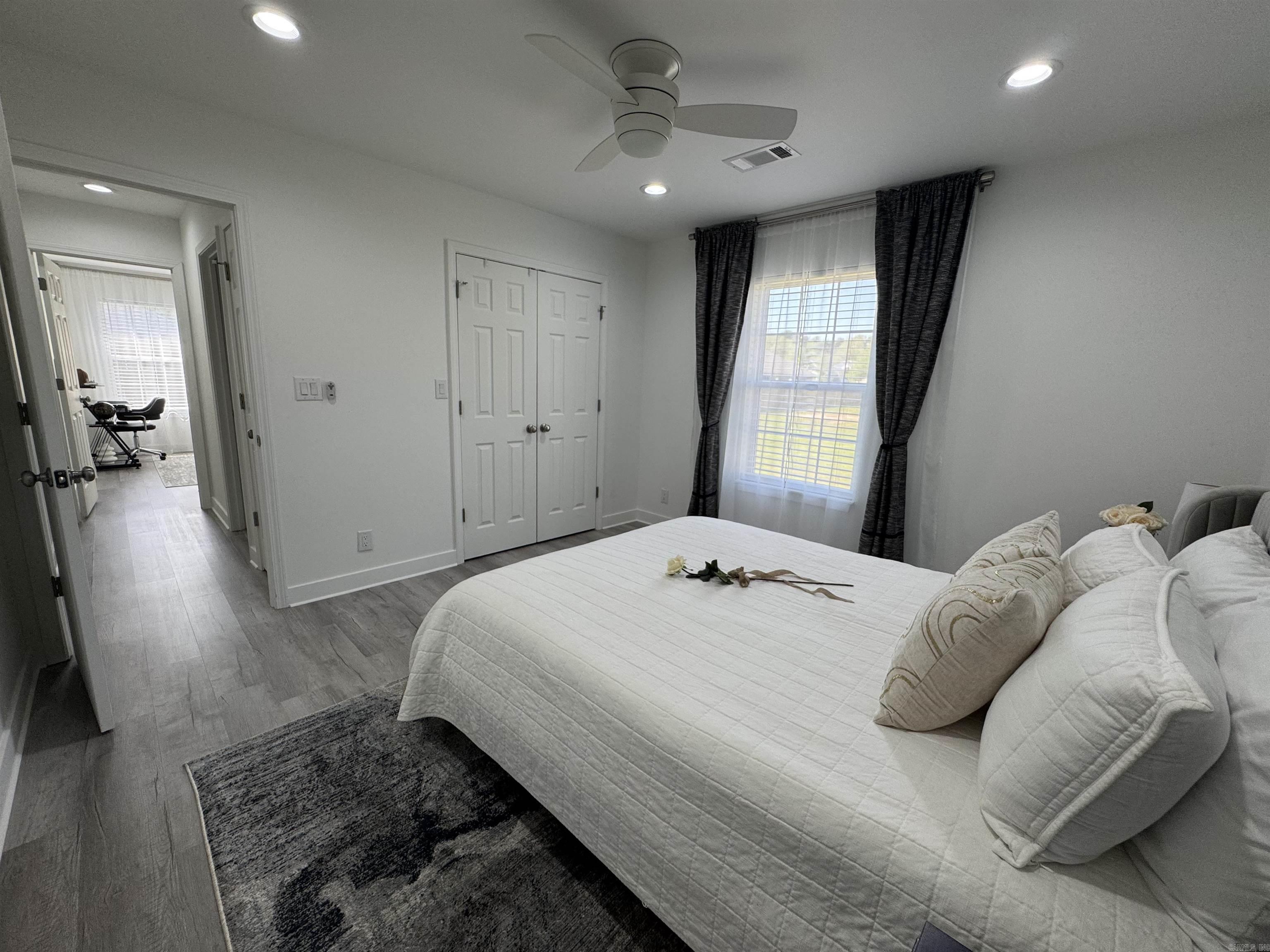 FOX RUN - Residential
