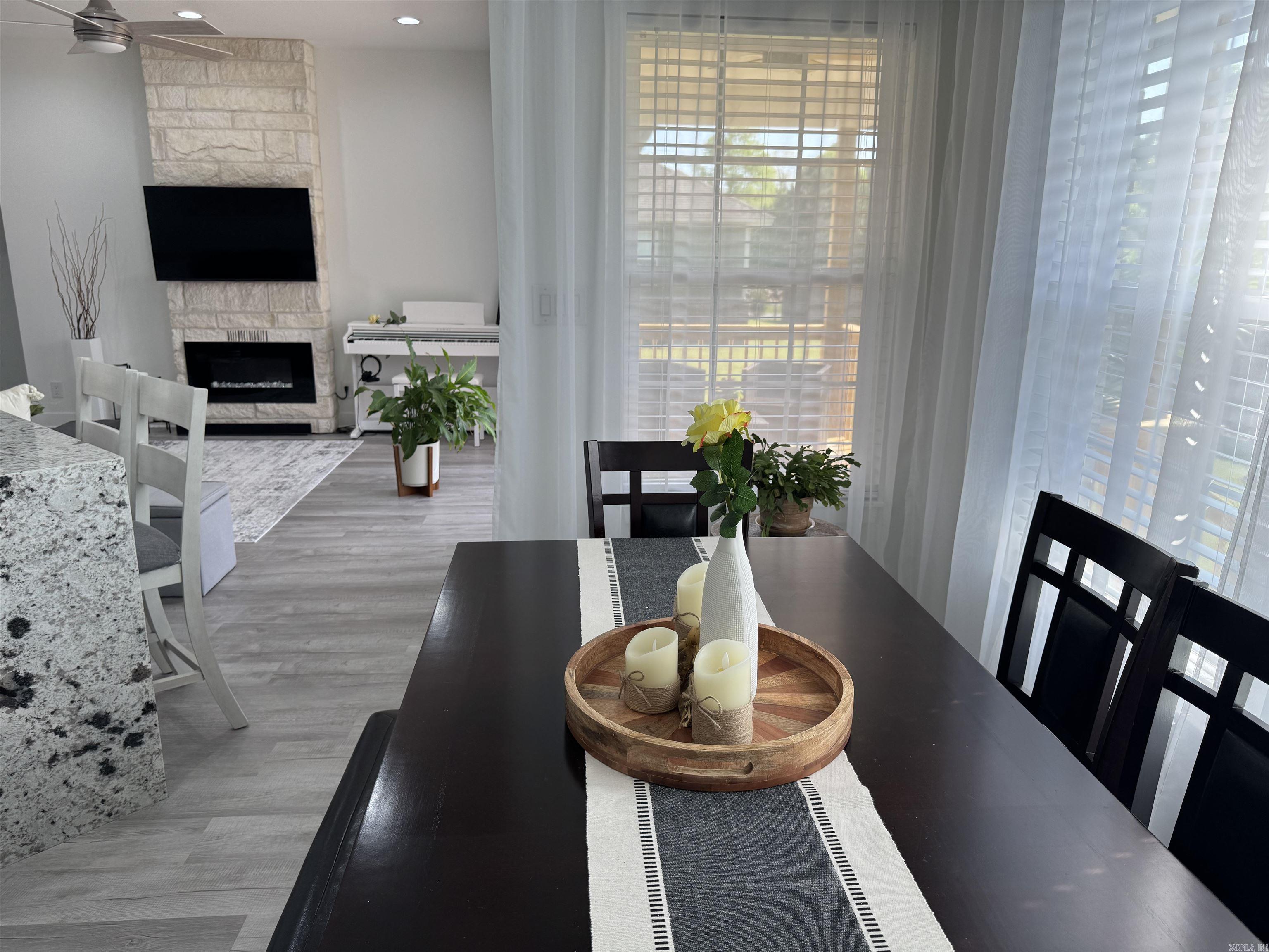 FOX RUN - Residential