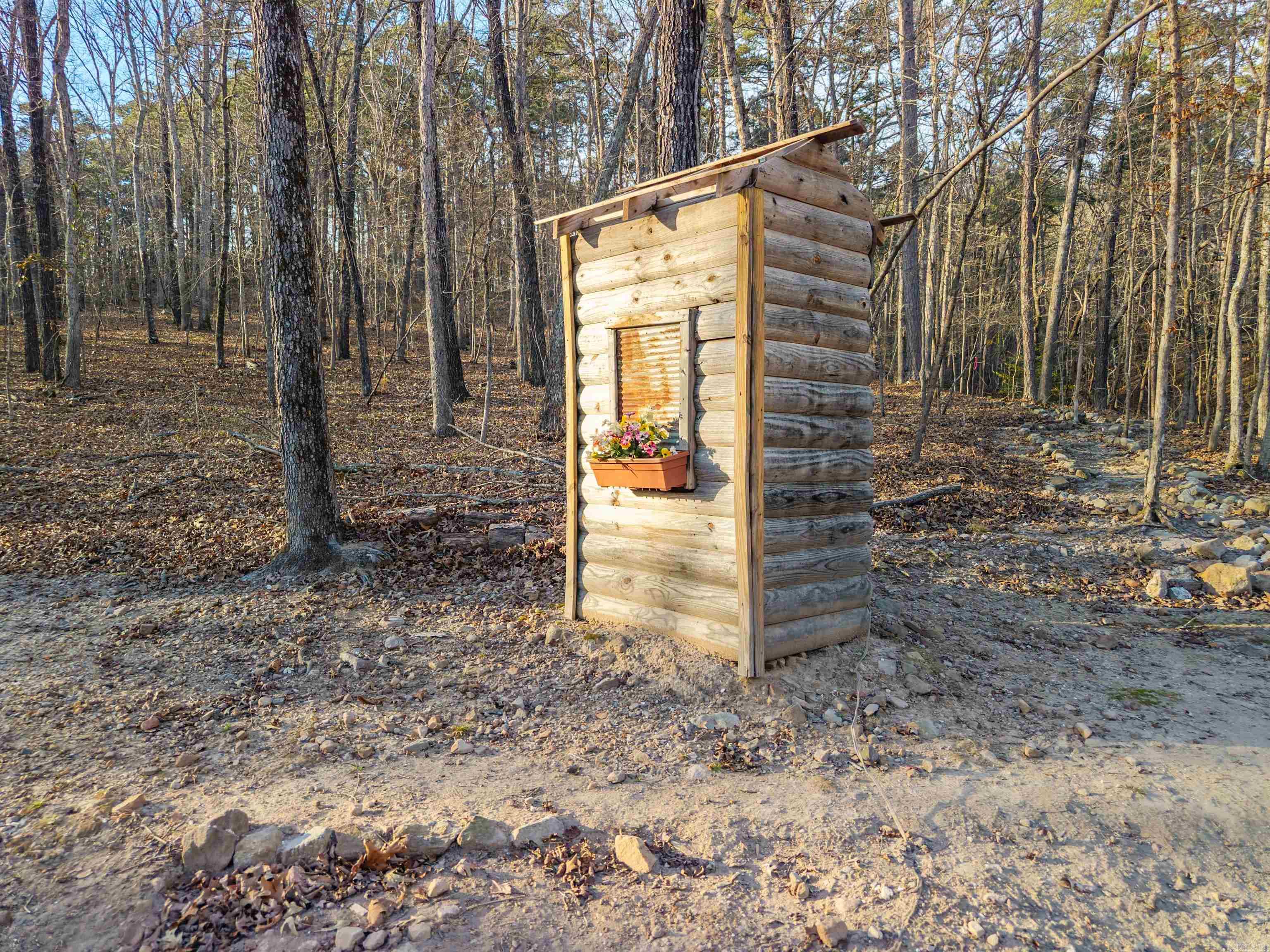 Metes & Bounds - Land