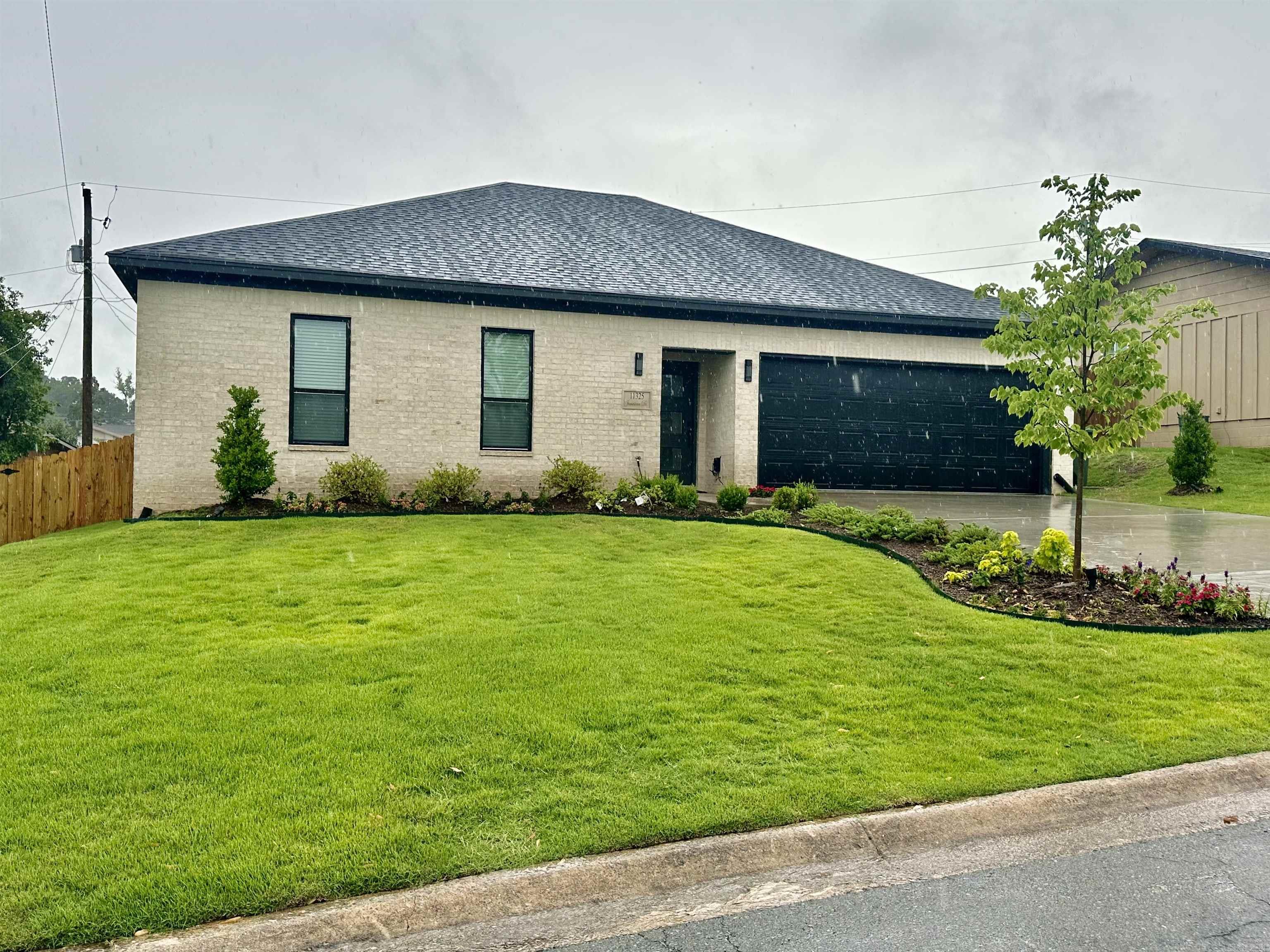 This lovely Walnut Valley home is centrally located in Little Rock to restaurants, shopping, hospitals, easy access to I430, school's and Downtown Little Rock. This home has that classic traditional exterior, with a contemporary, modern interior. This 1700 sq ft brick & frame home is situated on an oversized lot , accent wall in foyer, 9 & 10 ft ceilings, 3bd & 2 full baths, kitchen dining room combo, media/flex room, hardwood flooring, security system, sprinkler system, beautifully landscaped with a covered porch and large backyard. The yard is fully fenced.