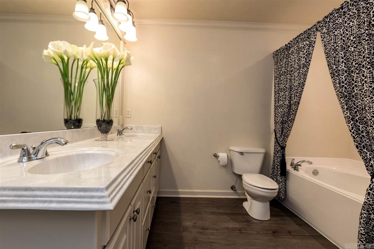 COUNTRY CLUB OF ARK THE - Residential