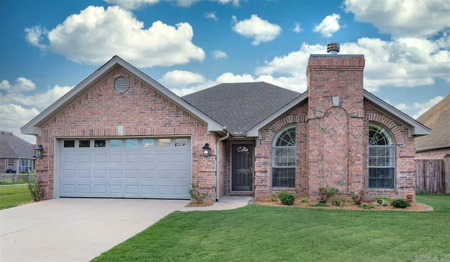 Adorable one story all brick home located in Country Club of AR! NEW luxury vinyl flooring throughout, NEW 4 Ton Trane HVAC, freshly painted! Features include 3 BRs, 2 baths, great open floor plan, vaulted ceilings, fireplace, extra crown molding! Huge open kitchen w/granite, SS appliances, breakfast bar, pantry, tons of cabinets & counterspace! Oversized private level backyard is fully fenced w/covered patio, wonderful space for entertaining! Home is extremely well maintained & ready for a new family!