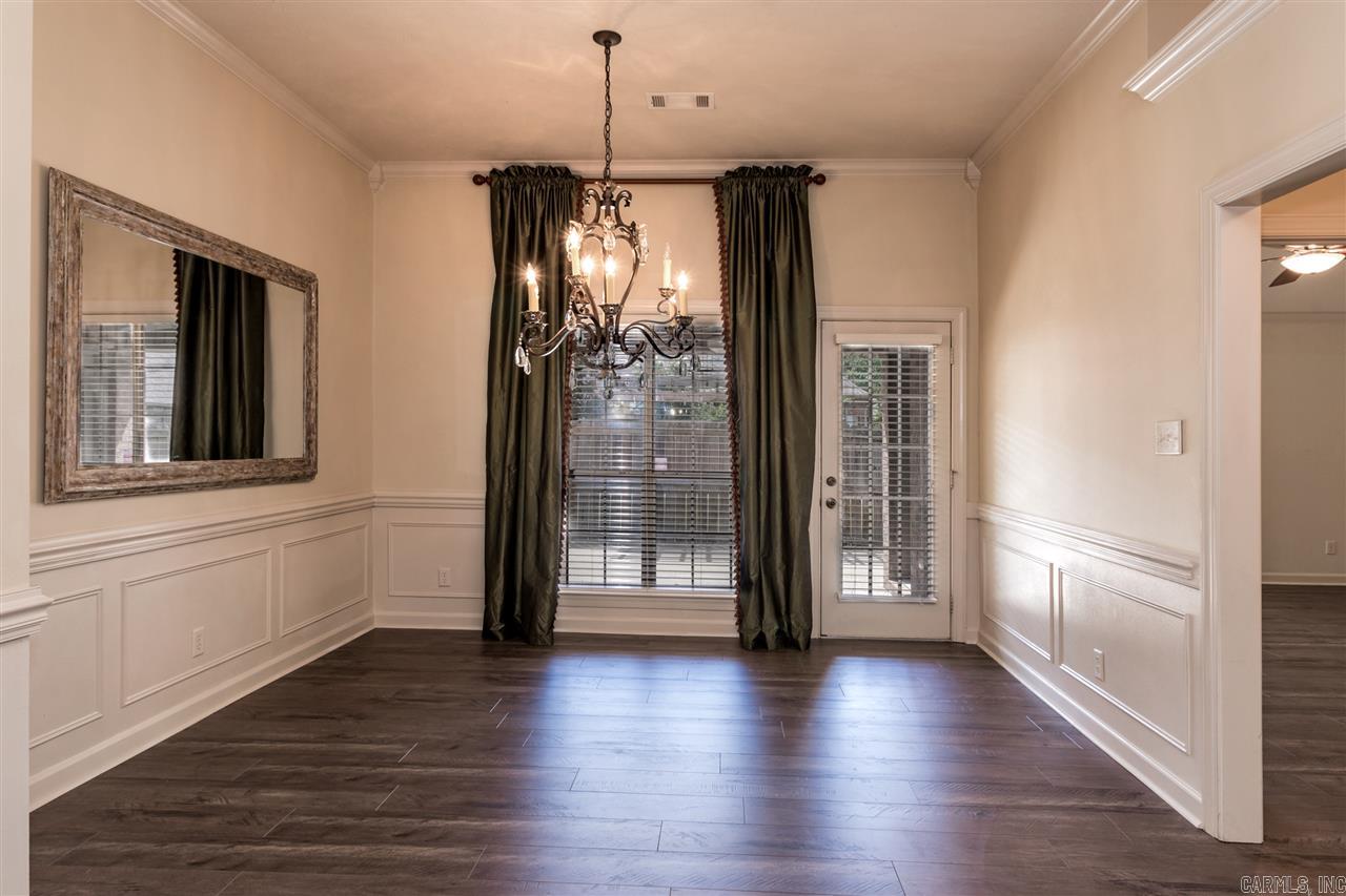 COUNTRY CLUB OF ARK THE - Residential