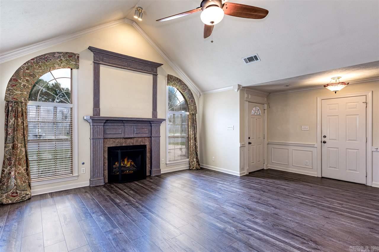 COUNTRY CLUB OF ARK THE - Residential