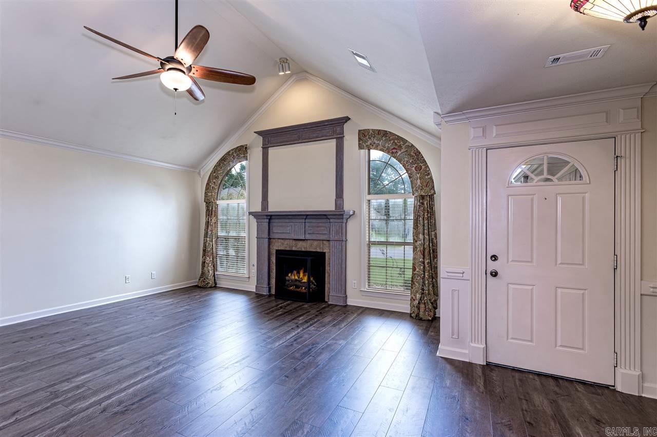 COUNTRY CLUB OF ARK THE - Residential