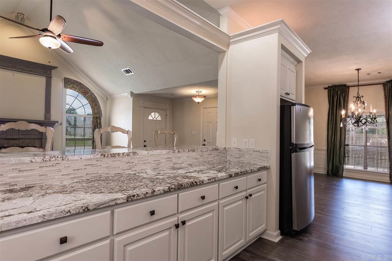 COUNTRY CLUB OF ARK THE - Residential