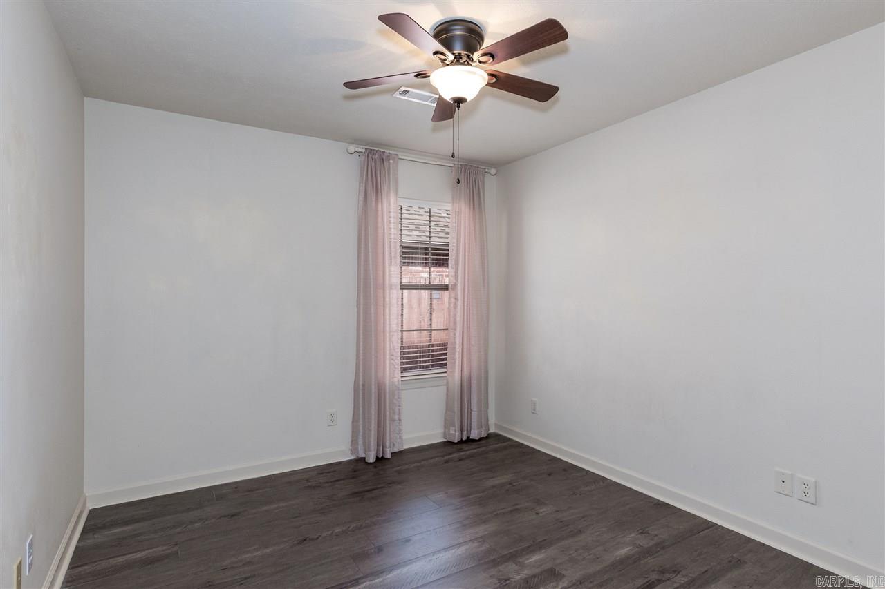 COUNTRY CLUB OF ARK THE - Residential