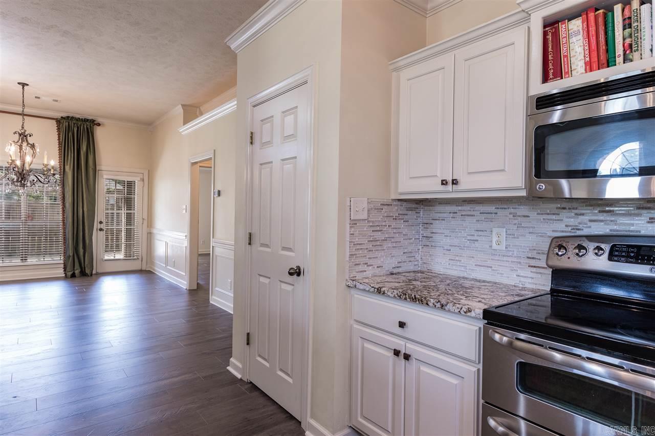 COUNTRY CLUB OF ARK THE - Residential