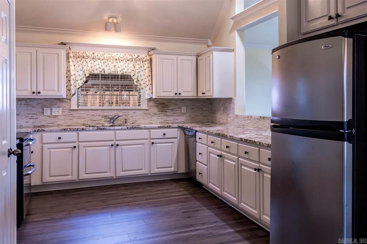 COUNTRY CLUB OF ARK THE - Residential