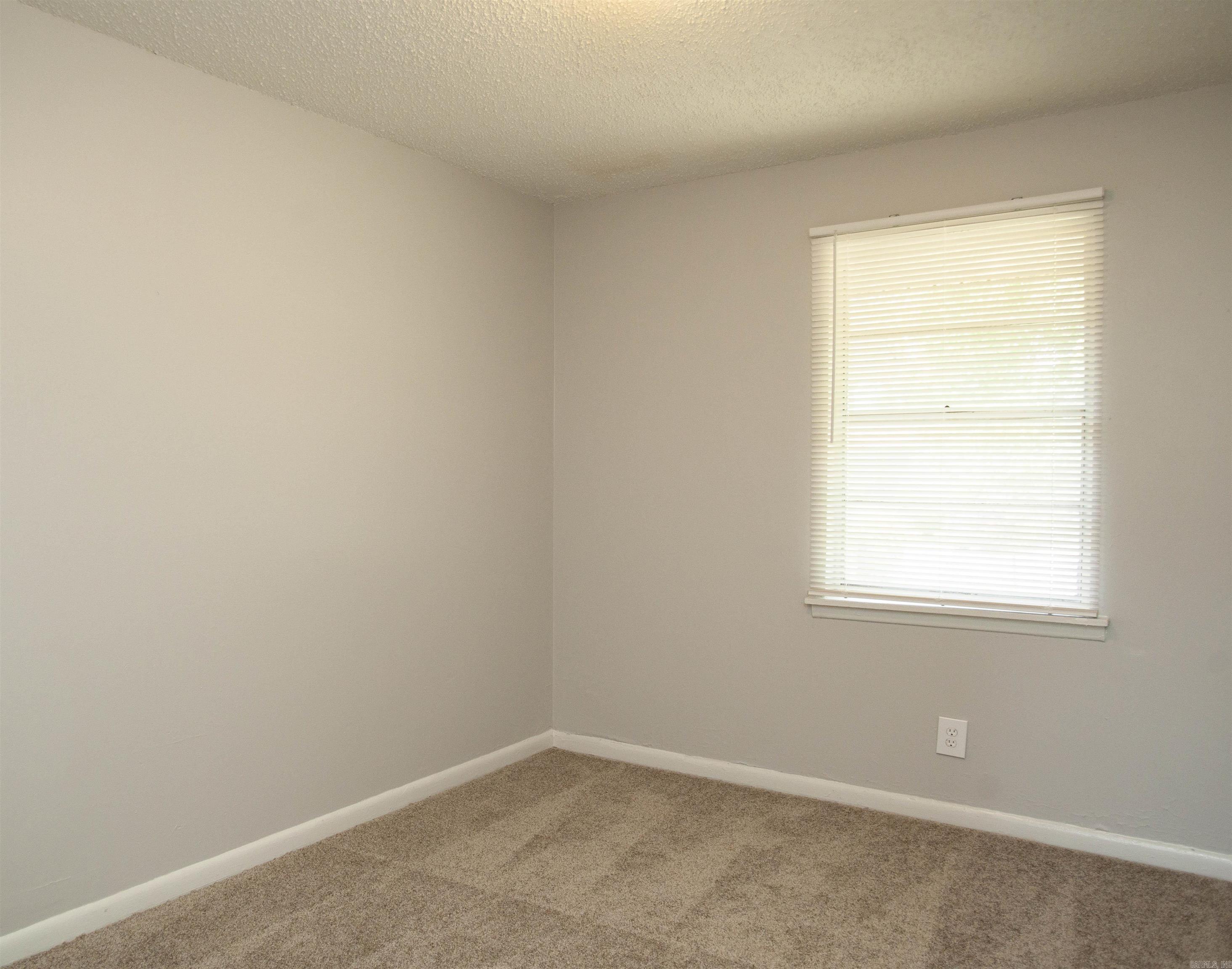 College - Residential Lease