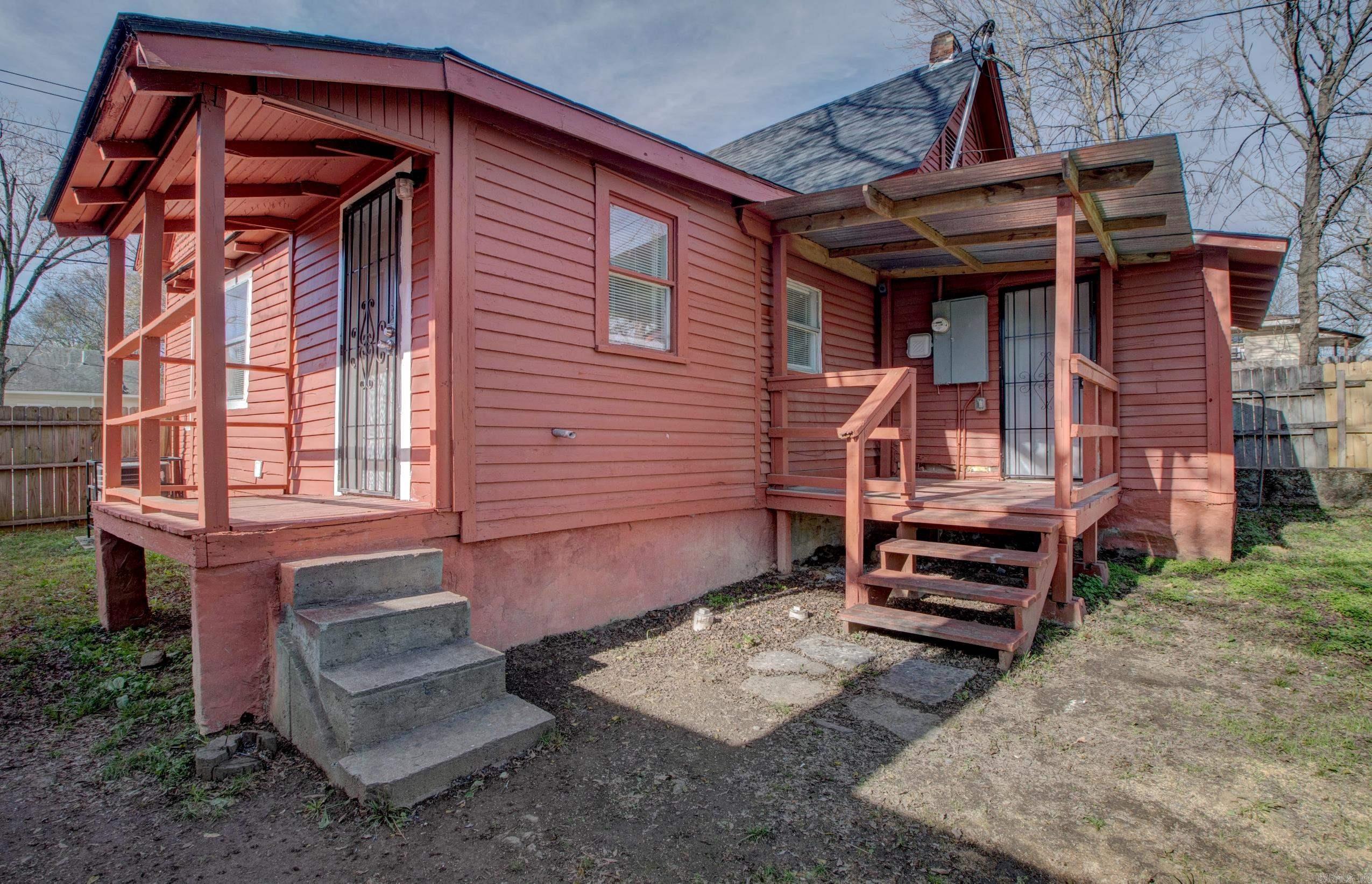 JONES & WORTHEN - Residential