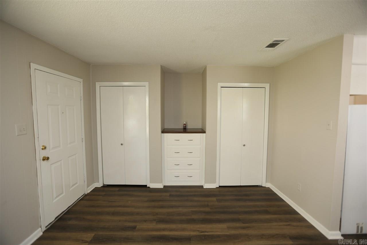 Hill Crest - Residential Lease