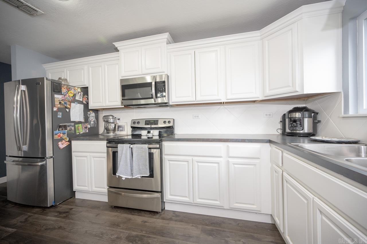 SPRING LAKE ESTATES - Residential