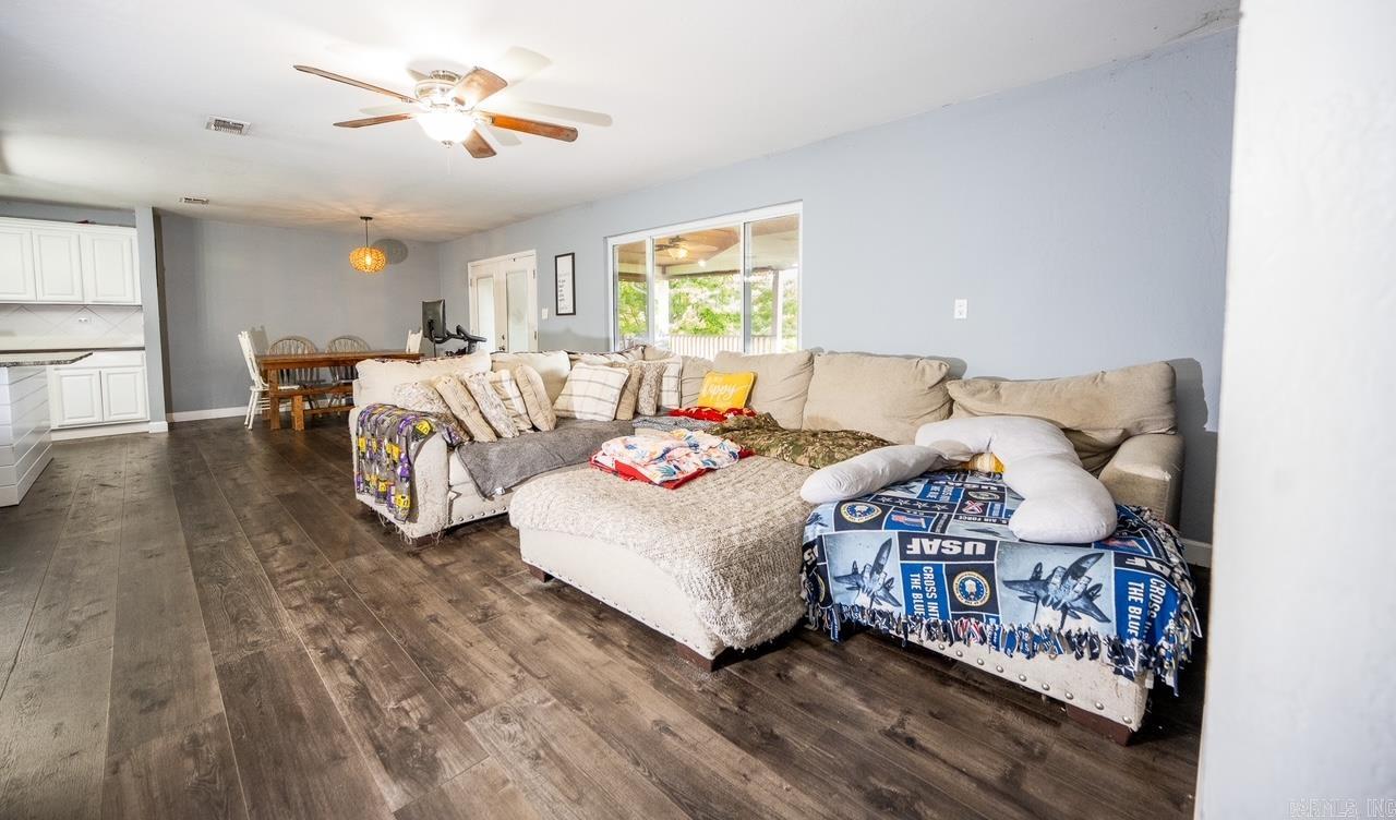 SPRING LAKE ESTATES - Residential