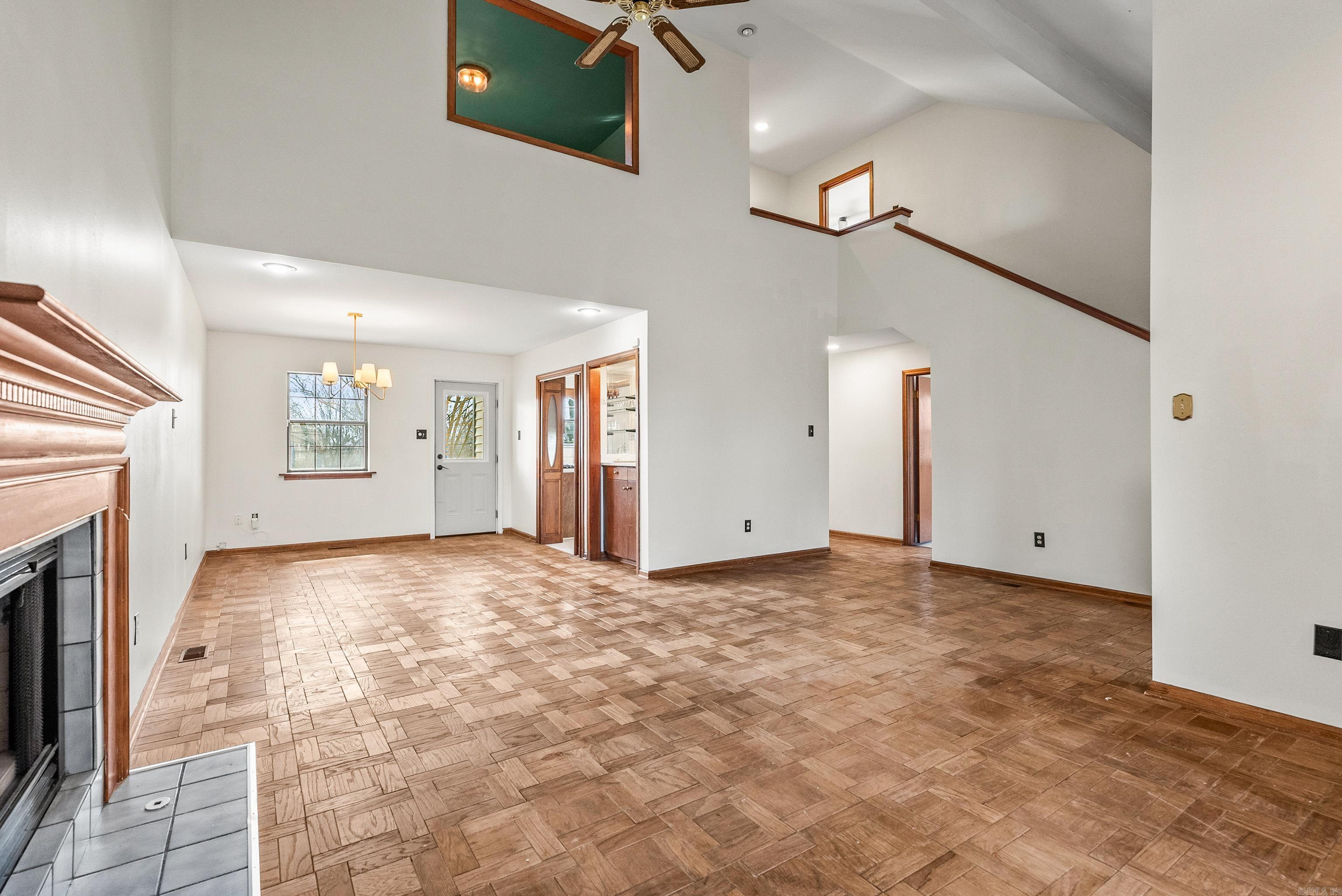 PARK HILL - Residential