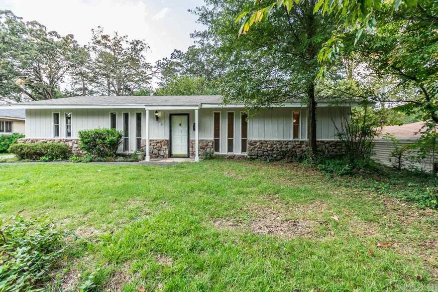 Completely renovated 3BR/2BA Little Rock home in convenient Little Rock location! Near UALR, University Park, St. Vincent and much more!