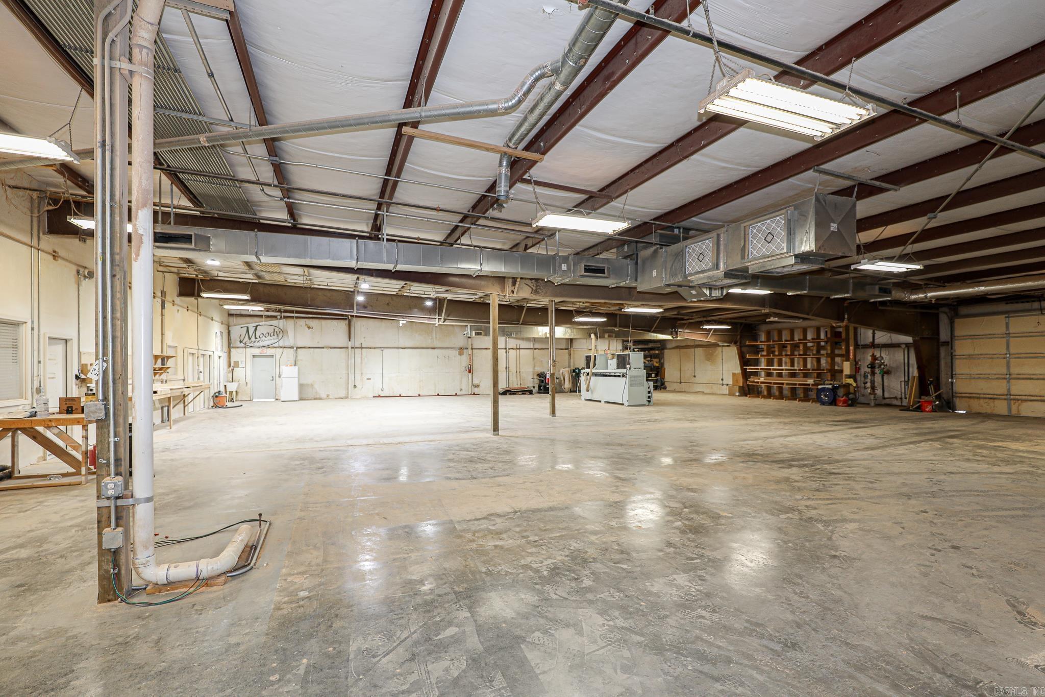 Metes & Bounds - Commercial Lease