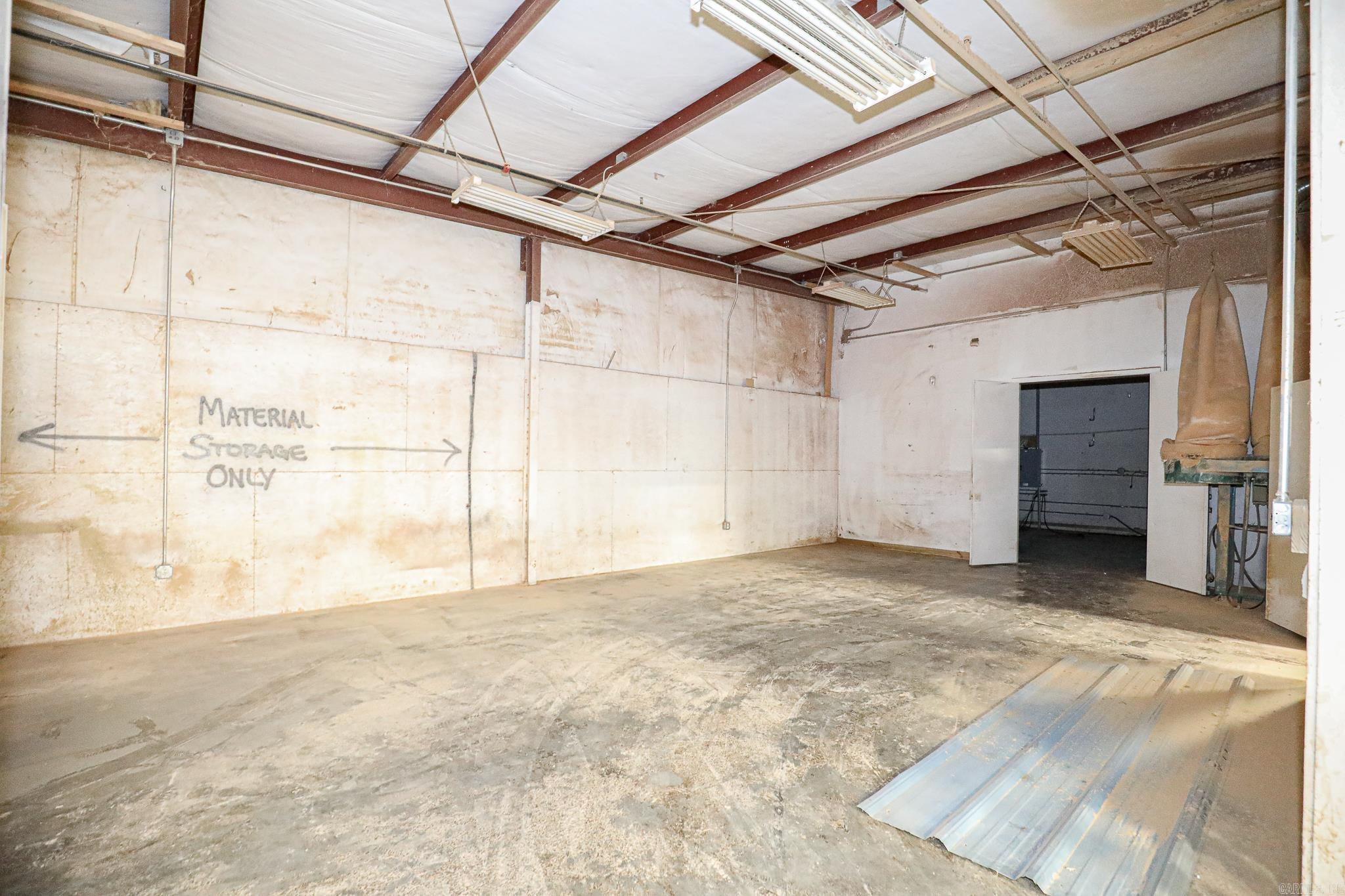 Metes & Bounds - Commercial Lease