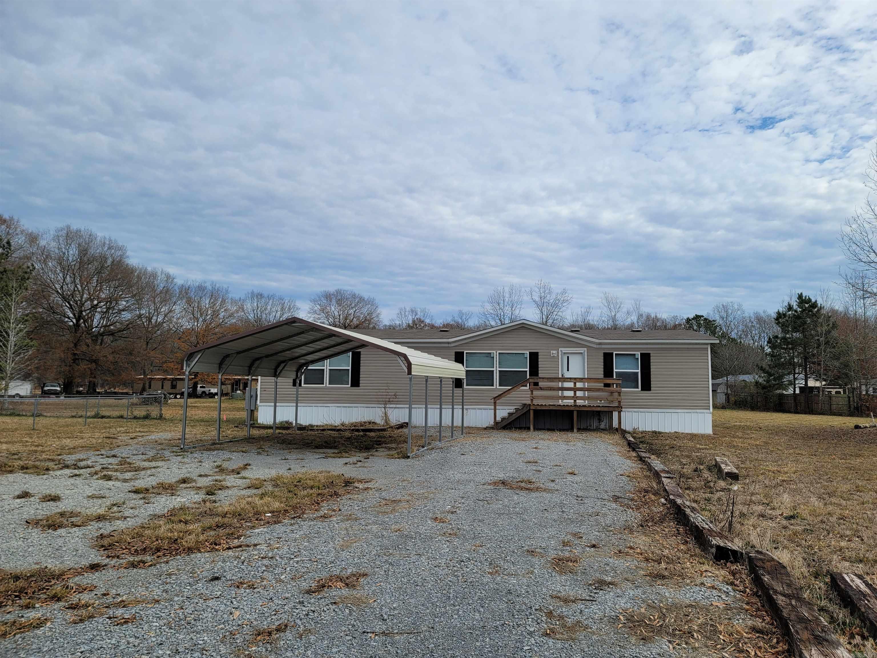 PINE MEADOWS - Residential