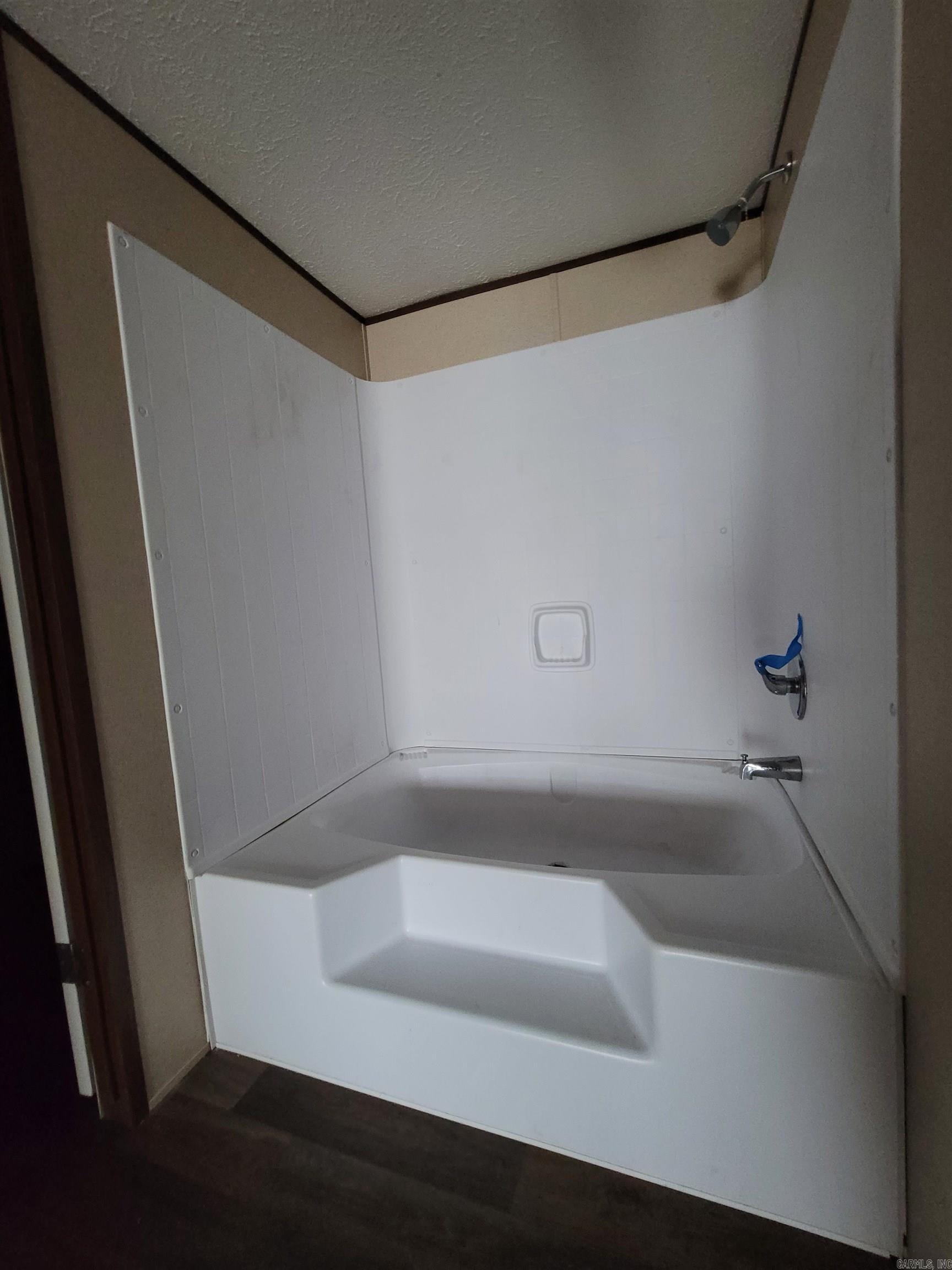 PINE MEADOWS - Residential