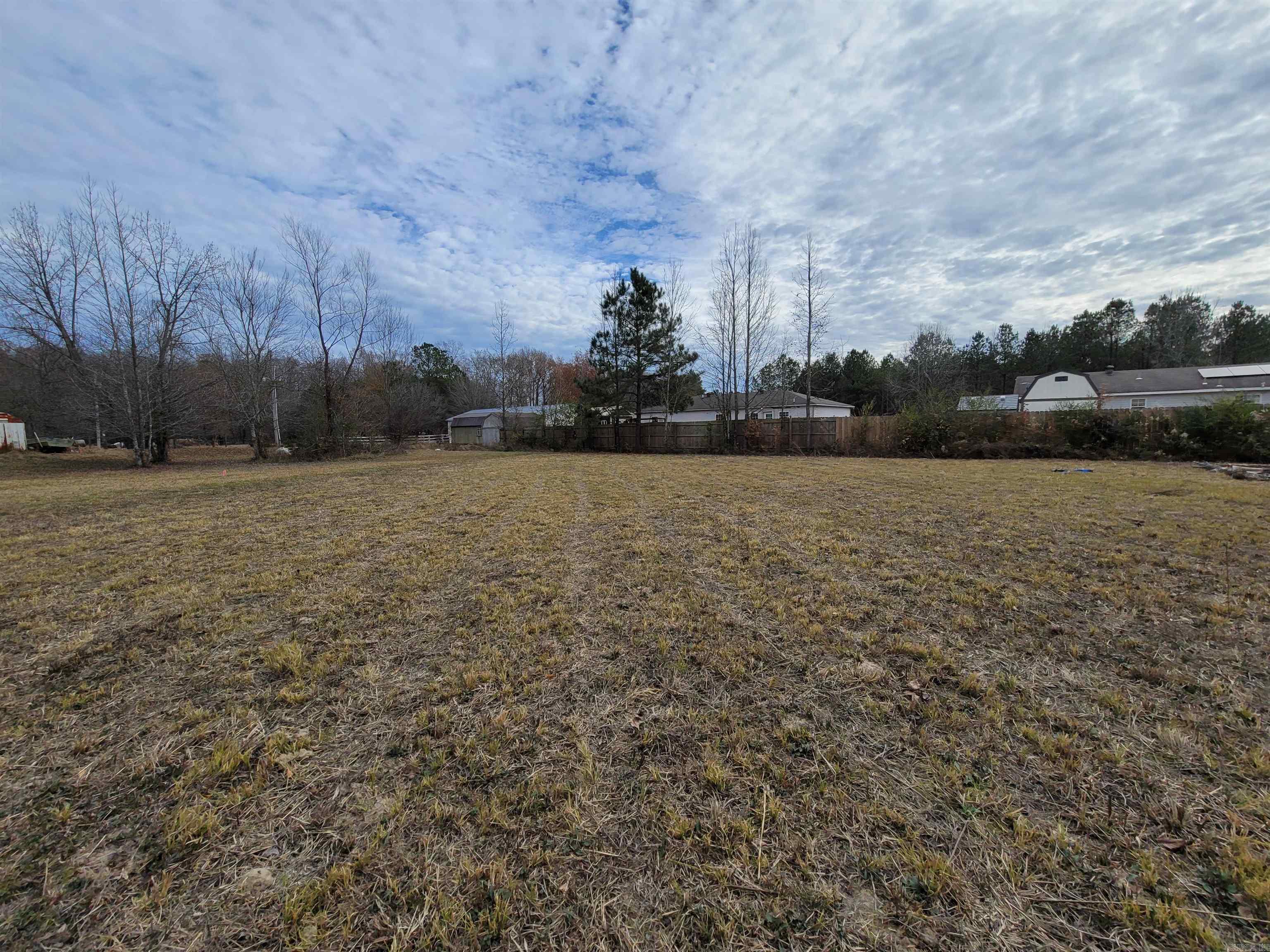 PINE MEADOWS - Residential