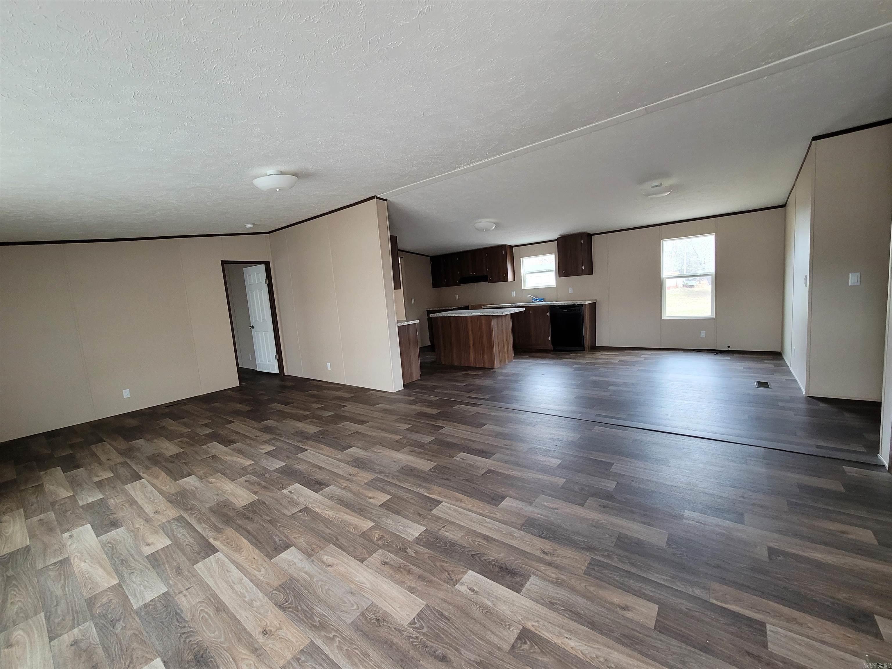 PINE MEADOWS - Residential