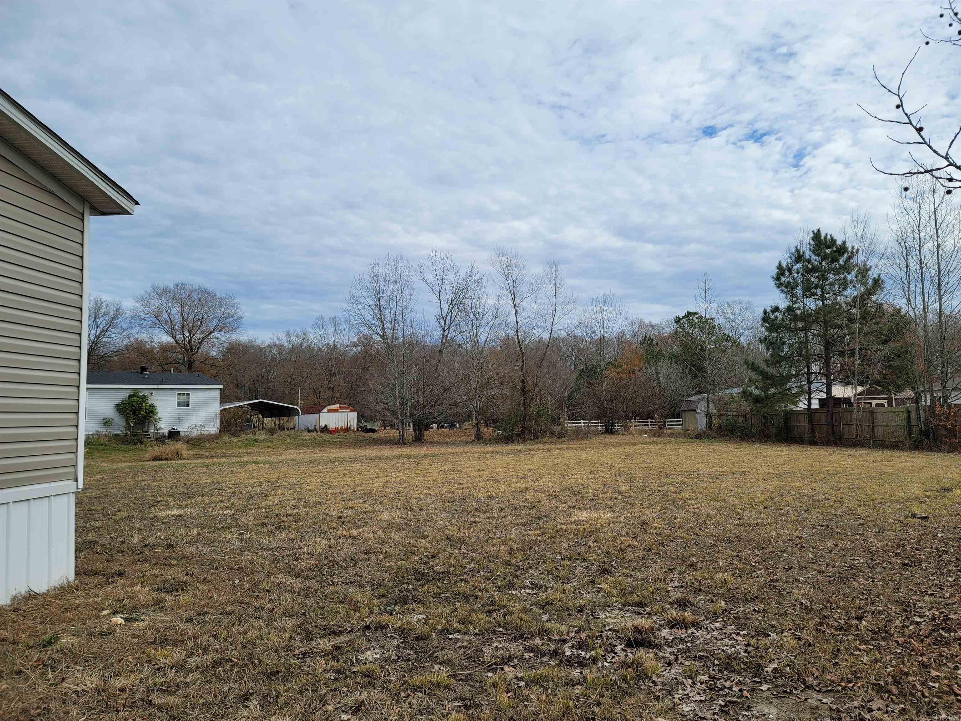 PINE MEADOWS - Residential