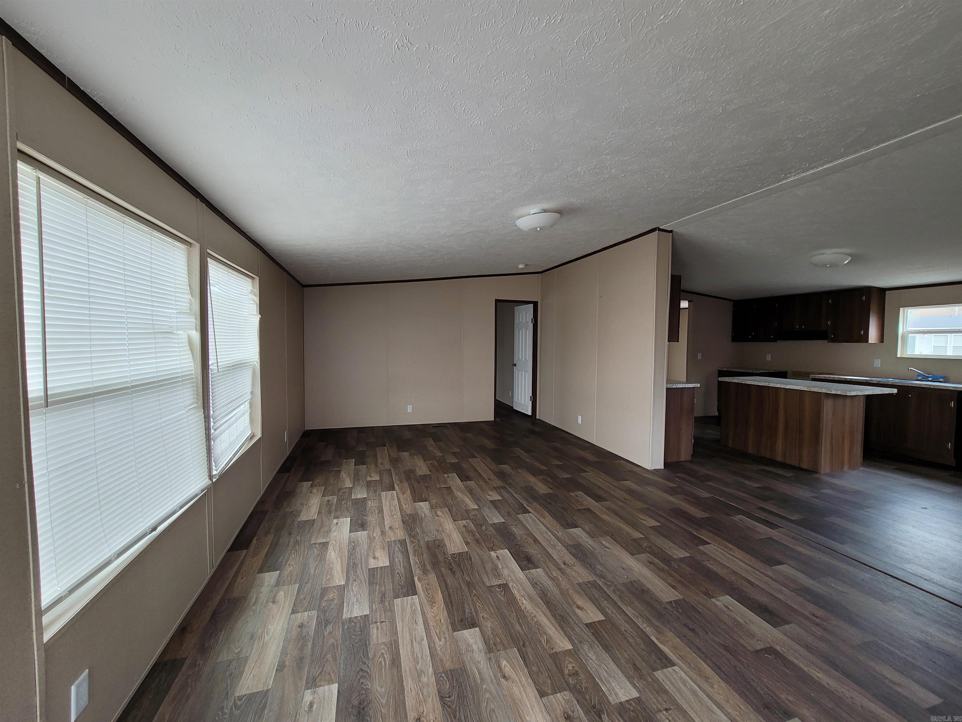 PINE MEADOWS - Residential