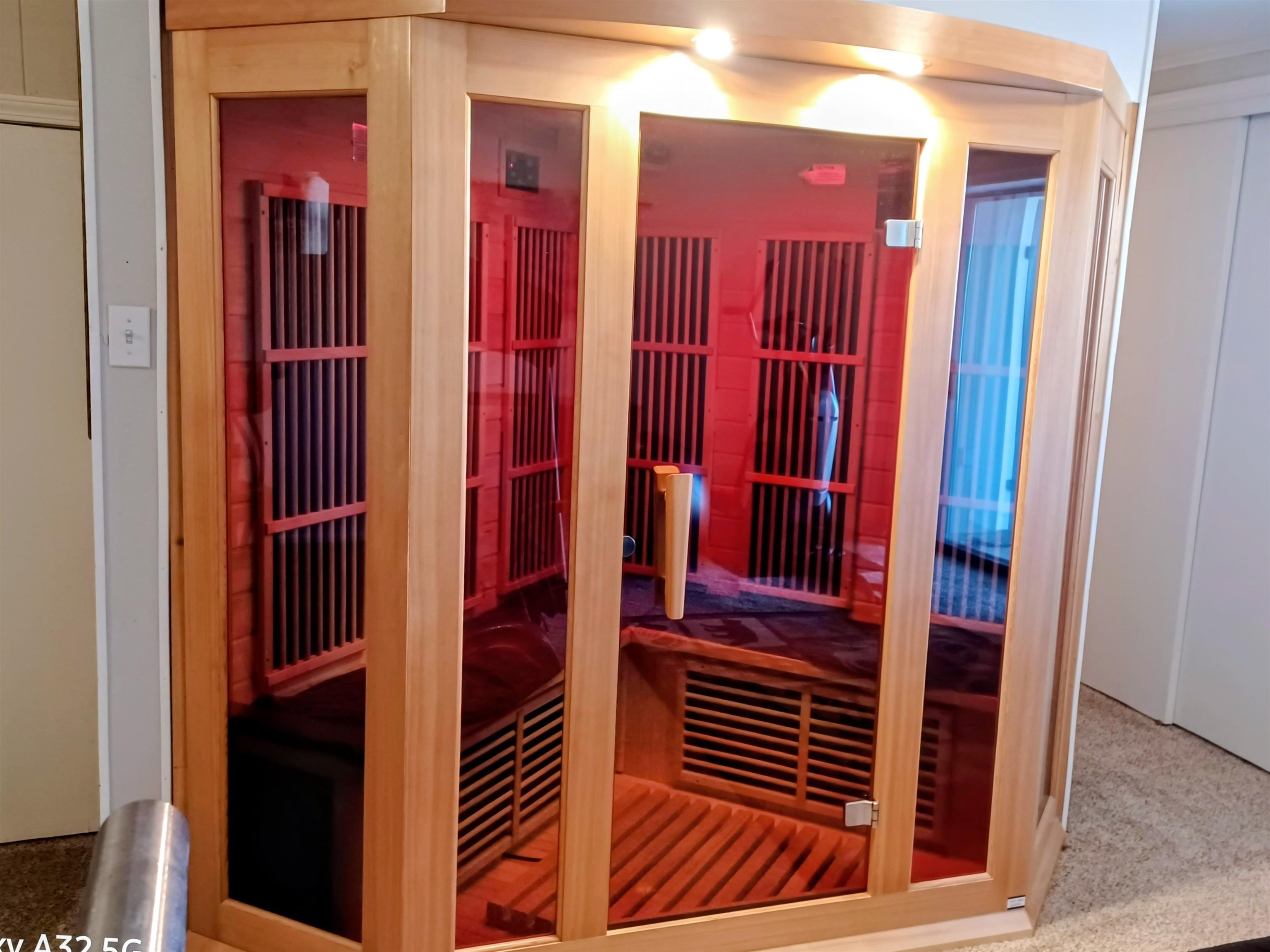 PIONEER PARK - Residential