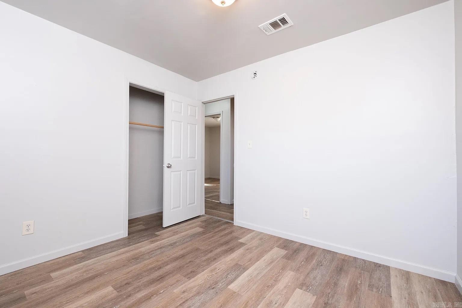 EASTWOOD HGTS - Residential