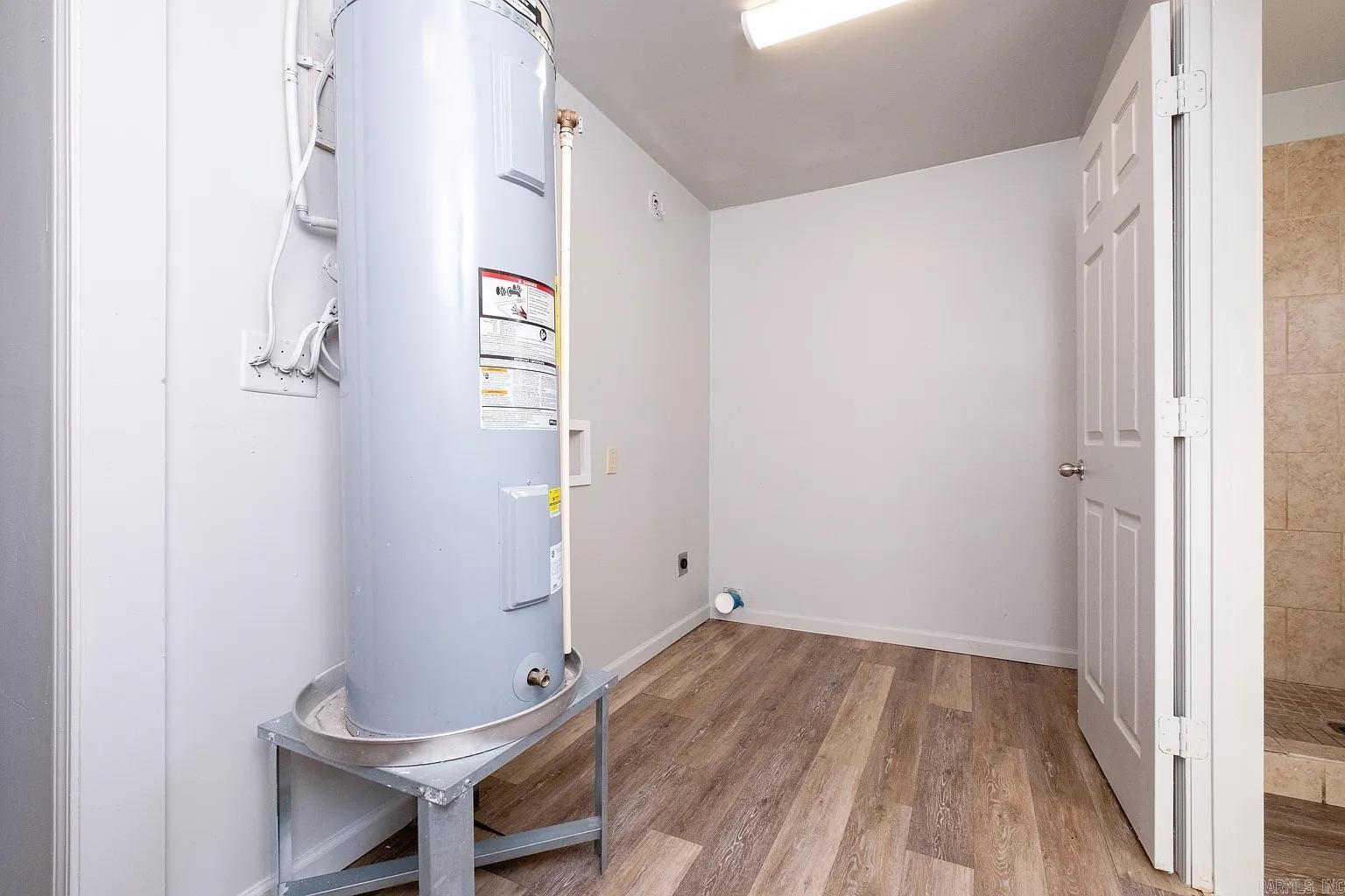 EASTWOOD HGTS - Residential