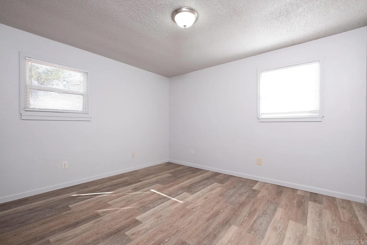 EASTWOOD HGTS - Residential