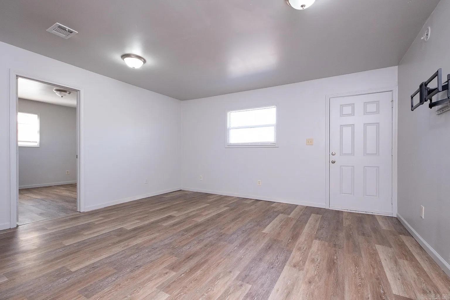 EASTWOOD HGTS - Residential