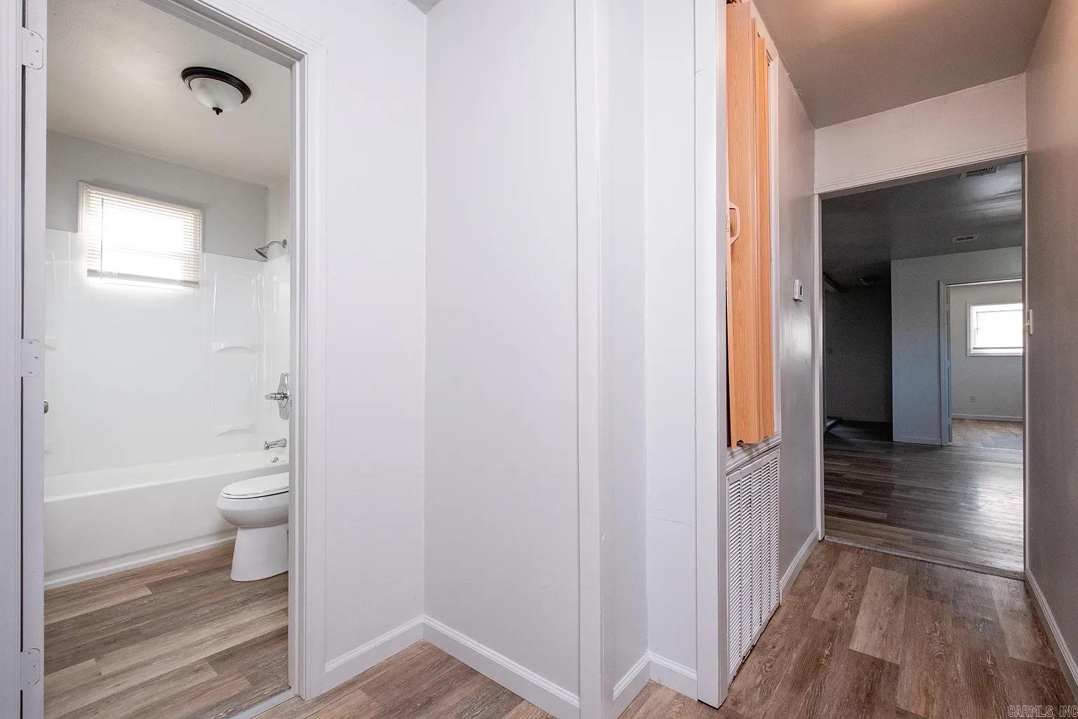 EASTWOOD HGTS - Residential