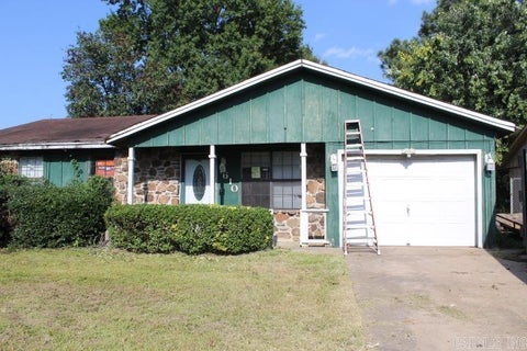 Photo of 1610 N Lowe Street, Stuttgart, AR 72160 (MLS # 26035773)