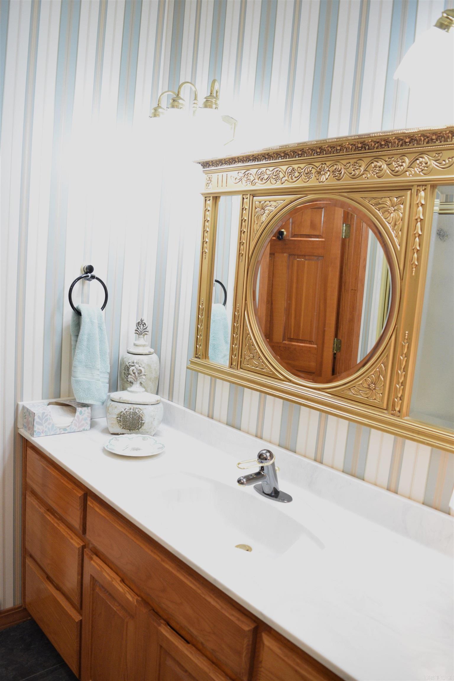 Country Club Ridge Town - Residential