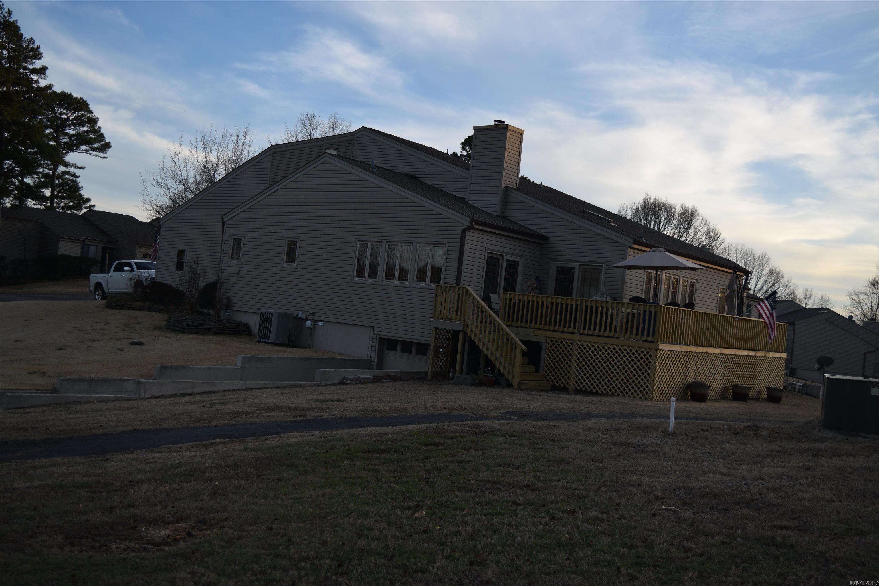 Country Club Ridge Town - Residential