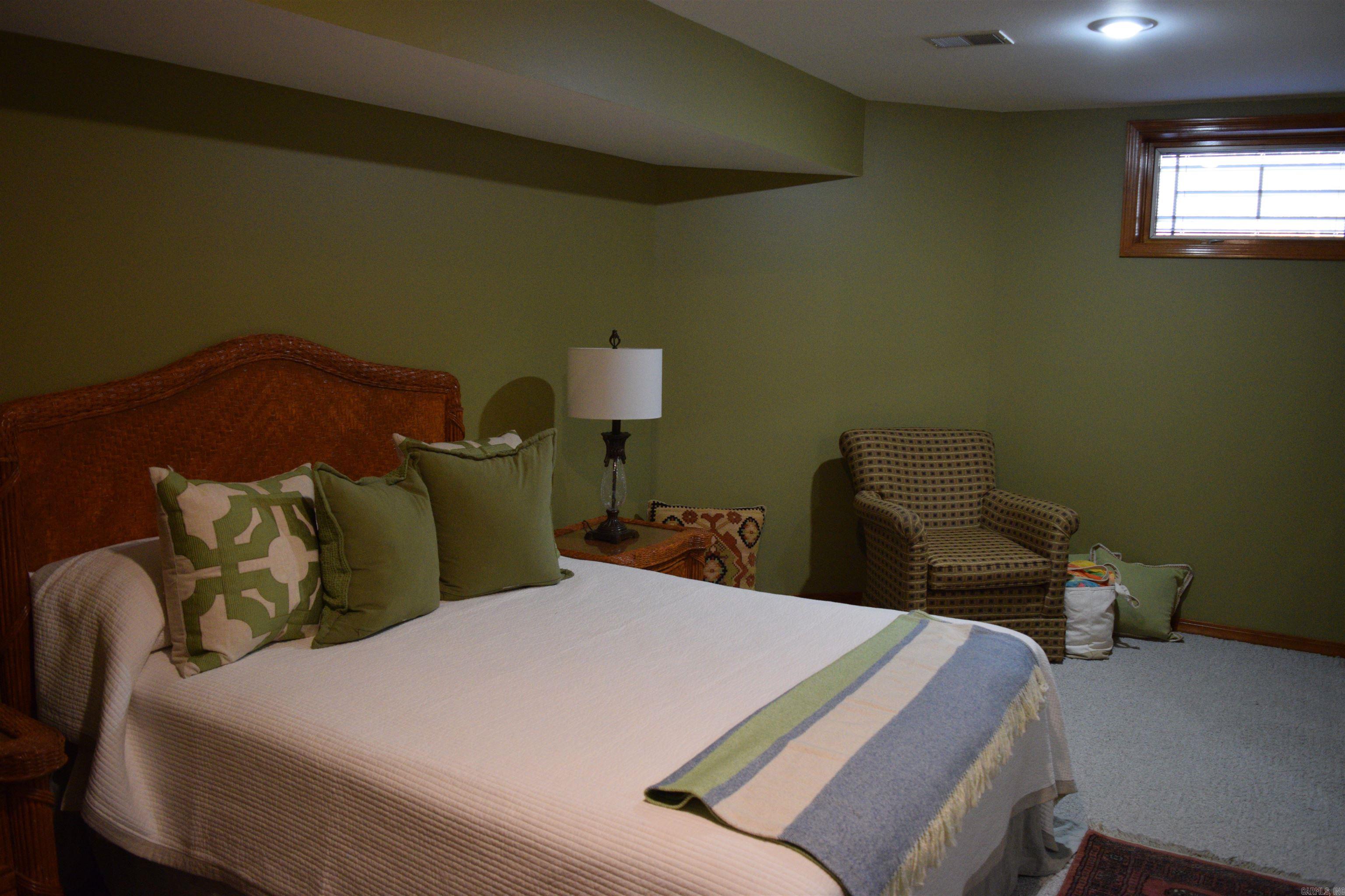 Country Club Ridge Town - Residential