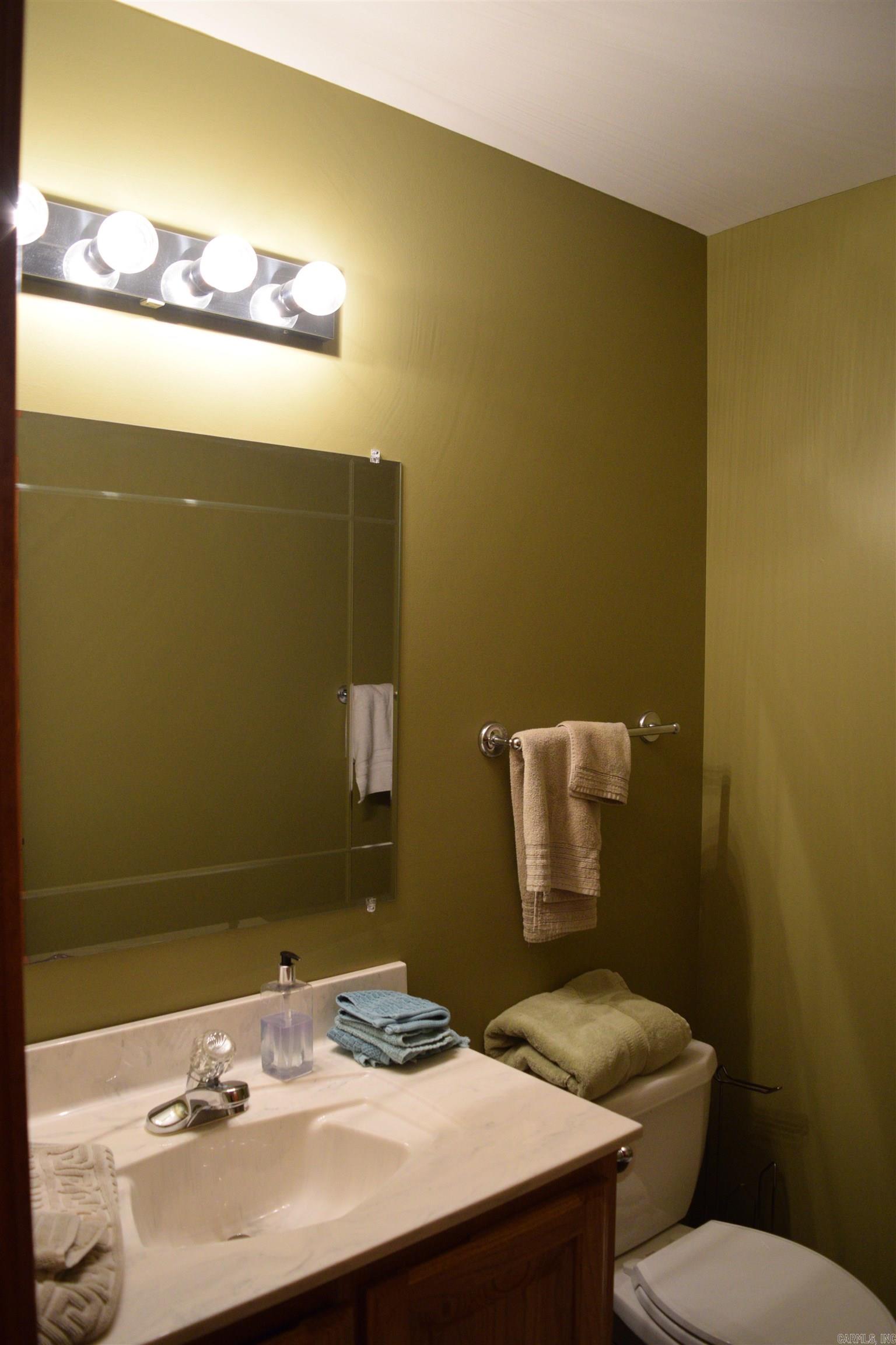 Country Club Ridge Town - Residential