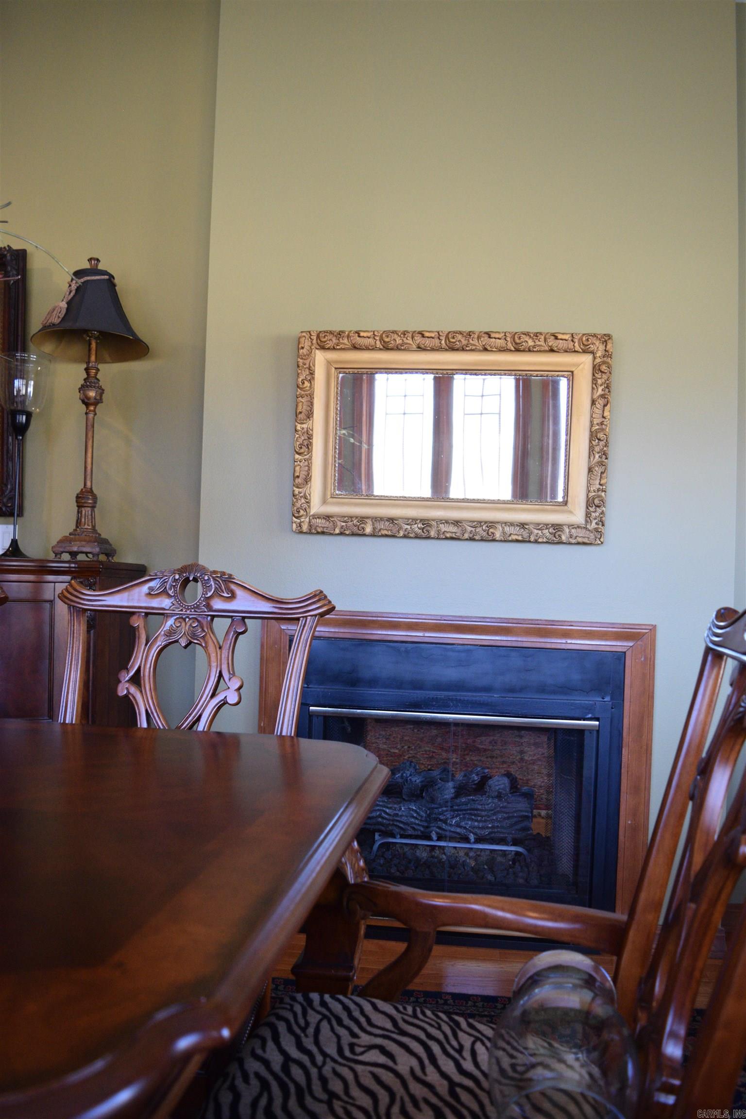 Country Club Ridge Town - Residential