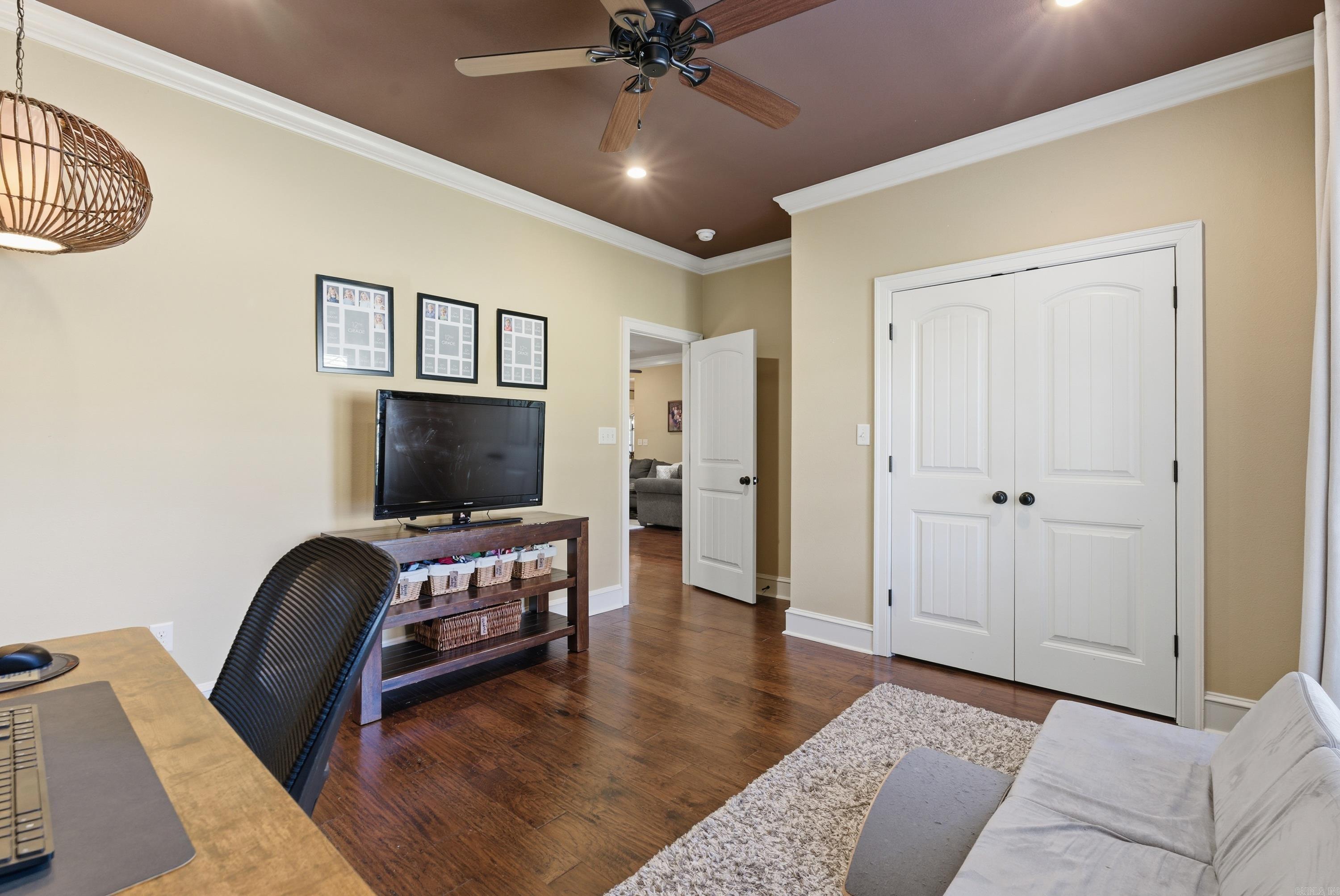 WEATHERSTONE - Residential