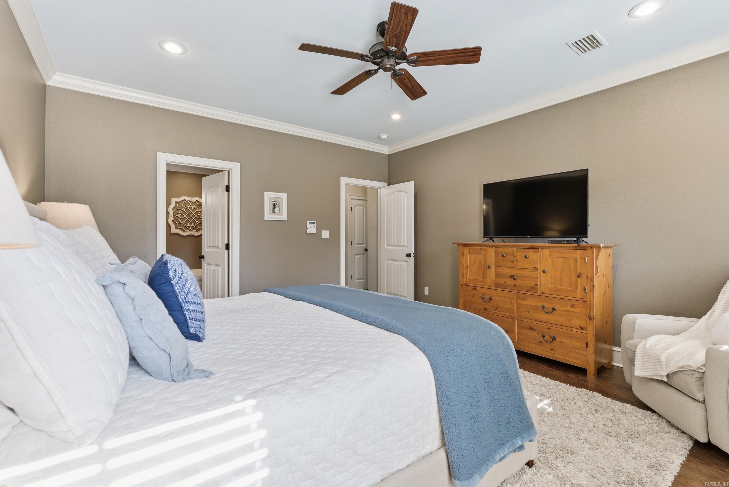 WEATHERSTONE - Residential