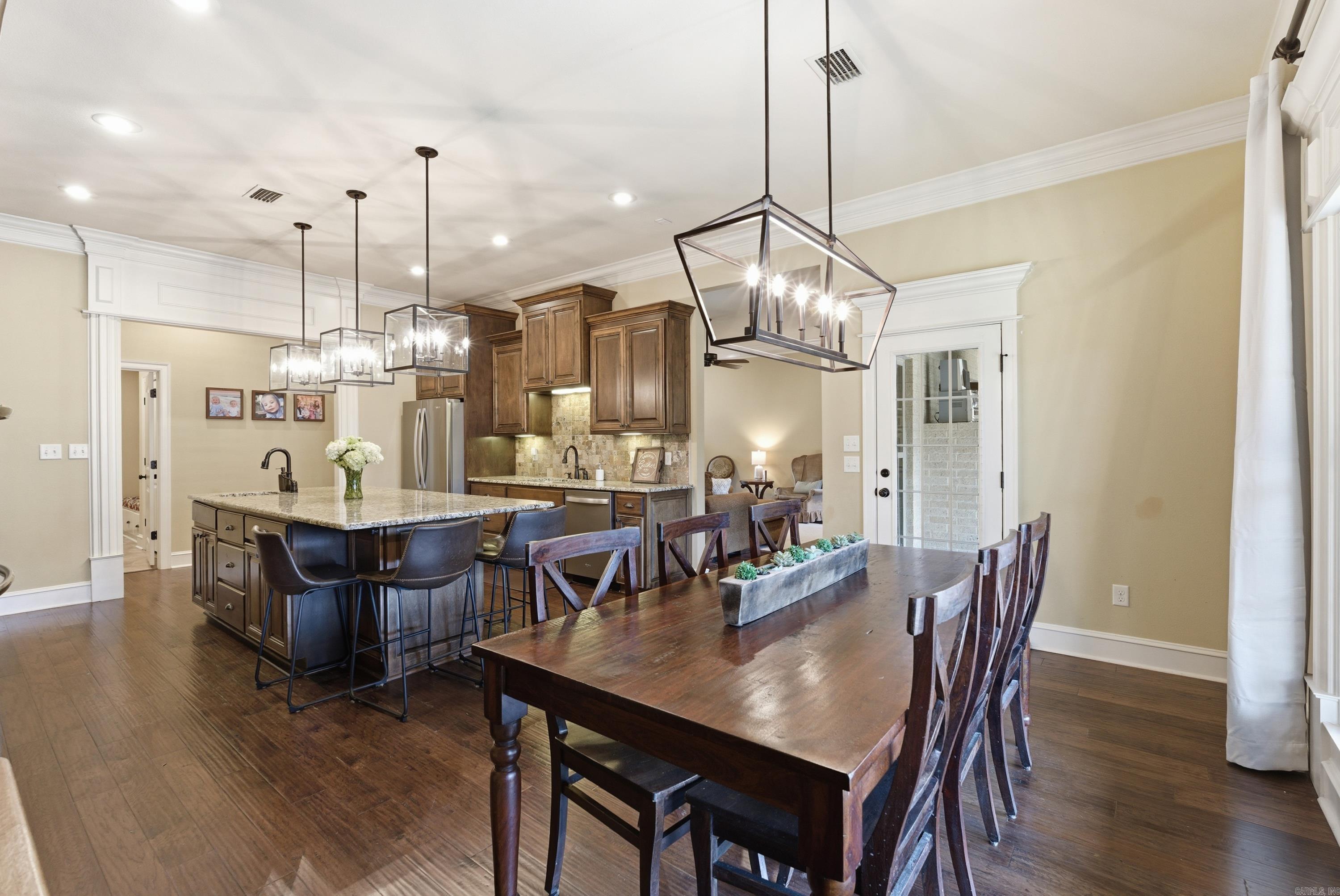 WEATHERSTONE - Residential