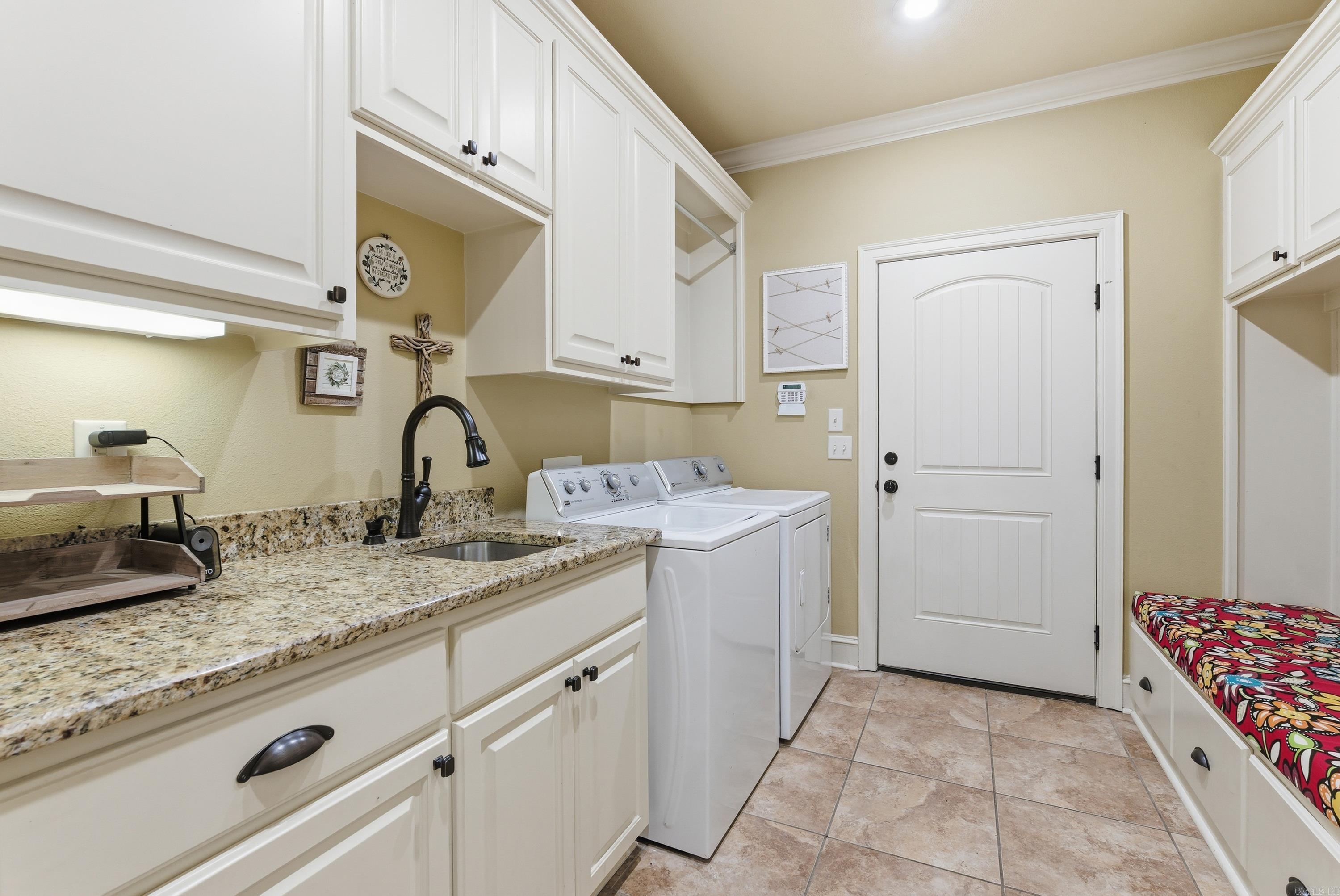 WEATHERSTONE - Residential